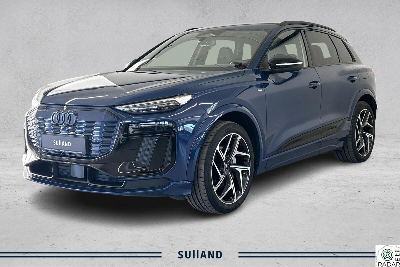 AUDI Q6 SUV e-tron quattro Tech Pro S-Line Luftfæring El.seter H-feste 360-kamera+