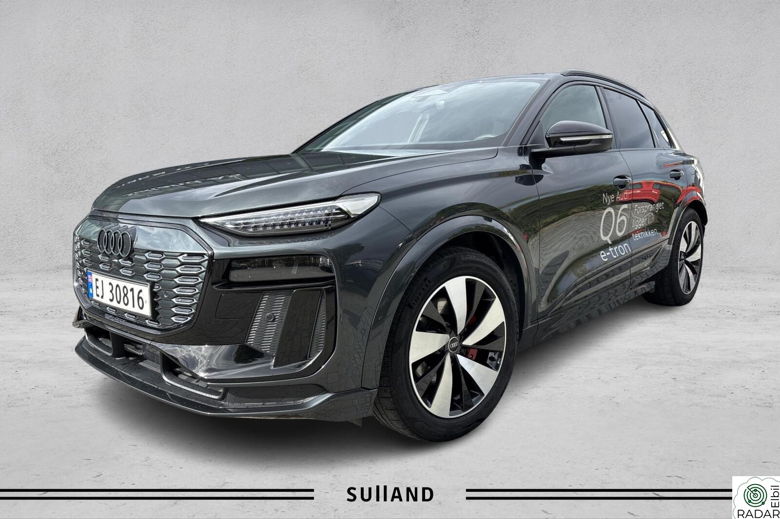 AUDI Q6 SUV e-tron quattro quattro ycd Panorama/Luft/S-Line/MMI Exp Pro++