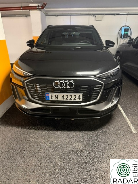 AUDI Q6 SUV e-tron quattro quattro Tech Pro S-line