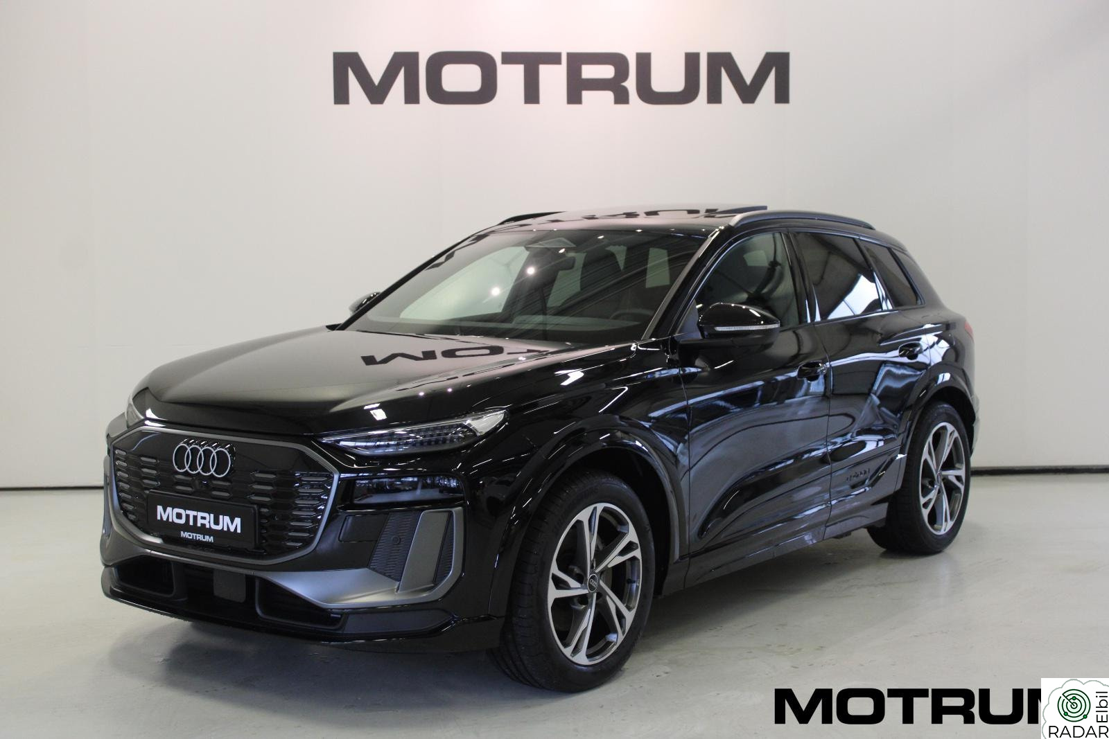 AUDI Q6 SUV e-tron quattro 388hk 558km Quattro Tech Plus m/ Hengerfeste S-Line Acc