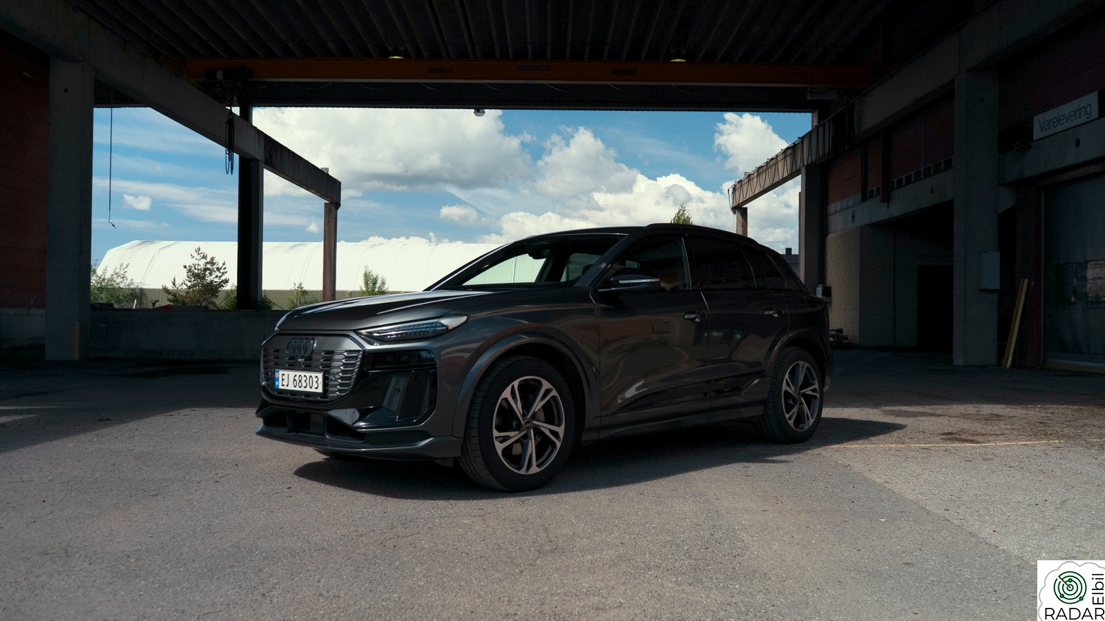 AUDI Q6 SUV e-tron quattro S-line Quattro Tech Pro