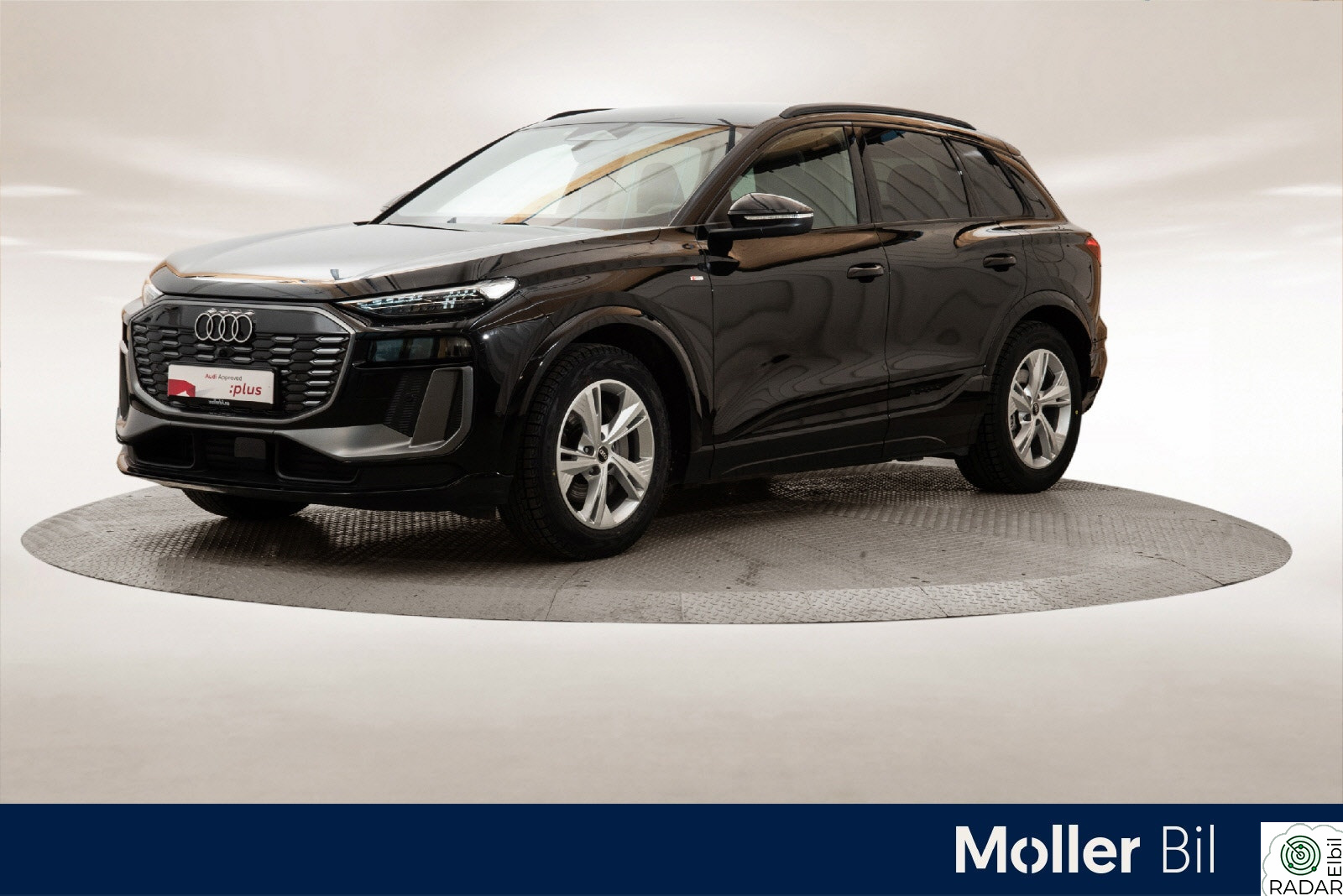 AUDI Q6 SUV e-tron quattro Quattro Tech Plus 25 Hengerfeste, omgivelseskamera ++