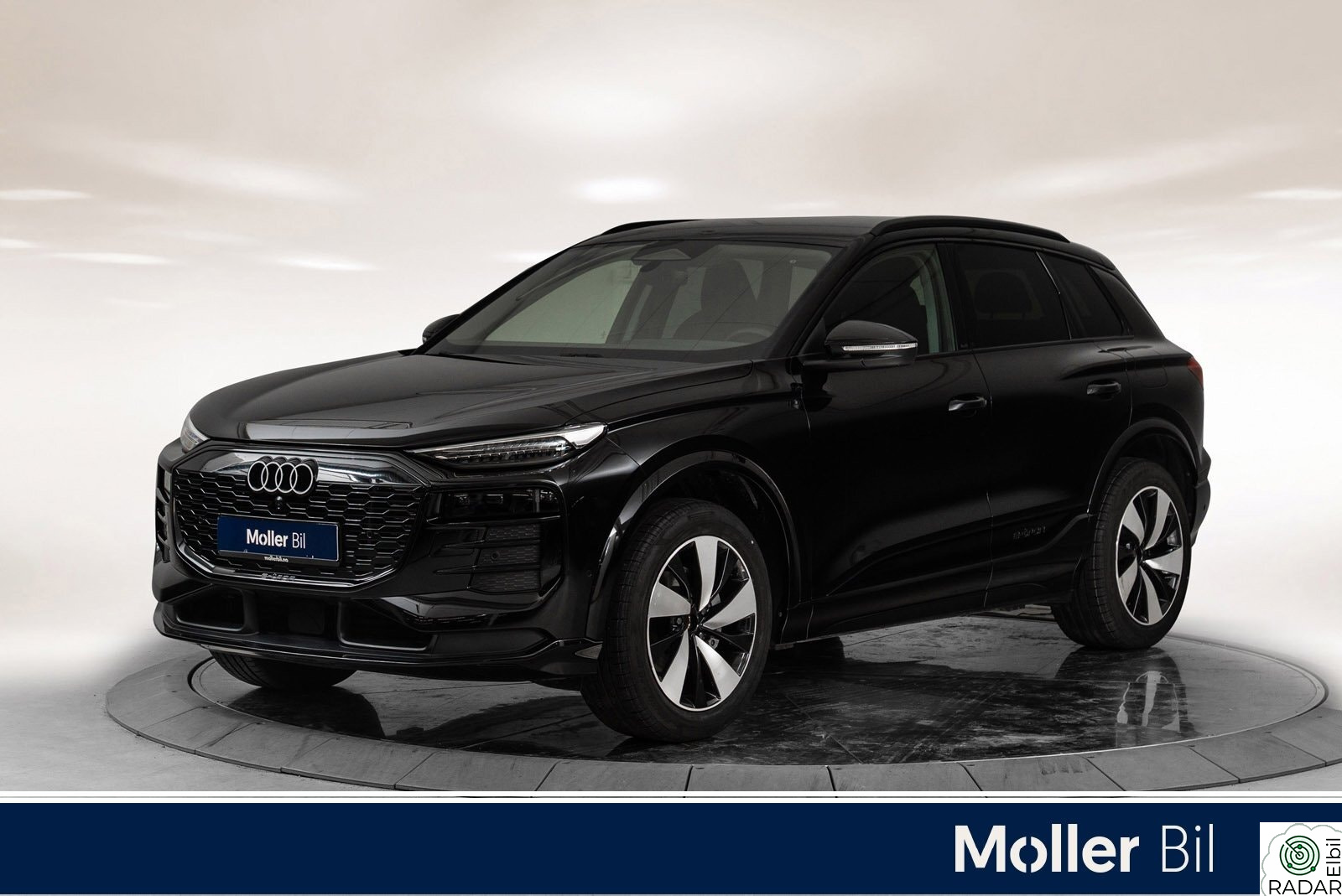 AUDI Q6 SUV e-tron RWD - Sp.Seter, 360Kam, Krok, Advanced Key, 20"