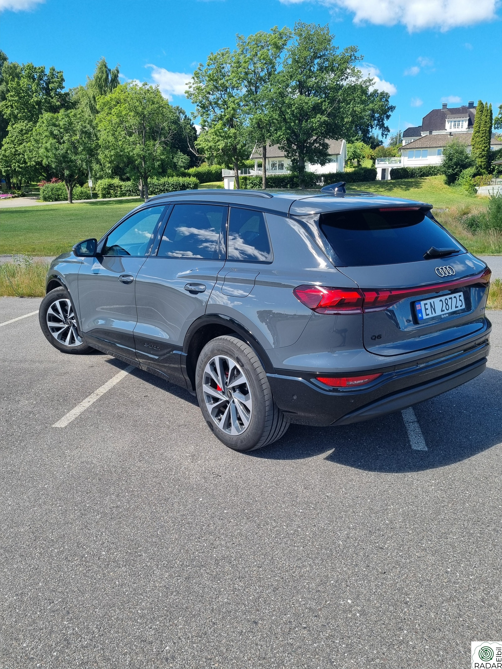 AUDI Q6 SUV e-tron quattro Tech Pro,Luftfjæring,Head up,B&O,Serviceavtale,