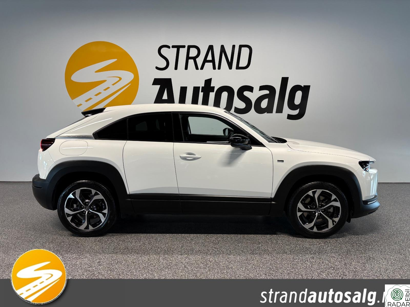 MAZDA MX-30 Exclusive Line Norsk LED Ryggekamera Head-up Lav KM