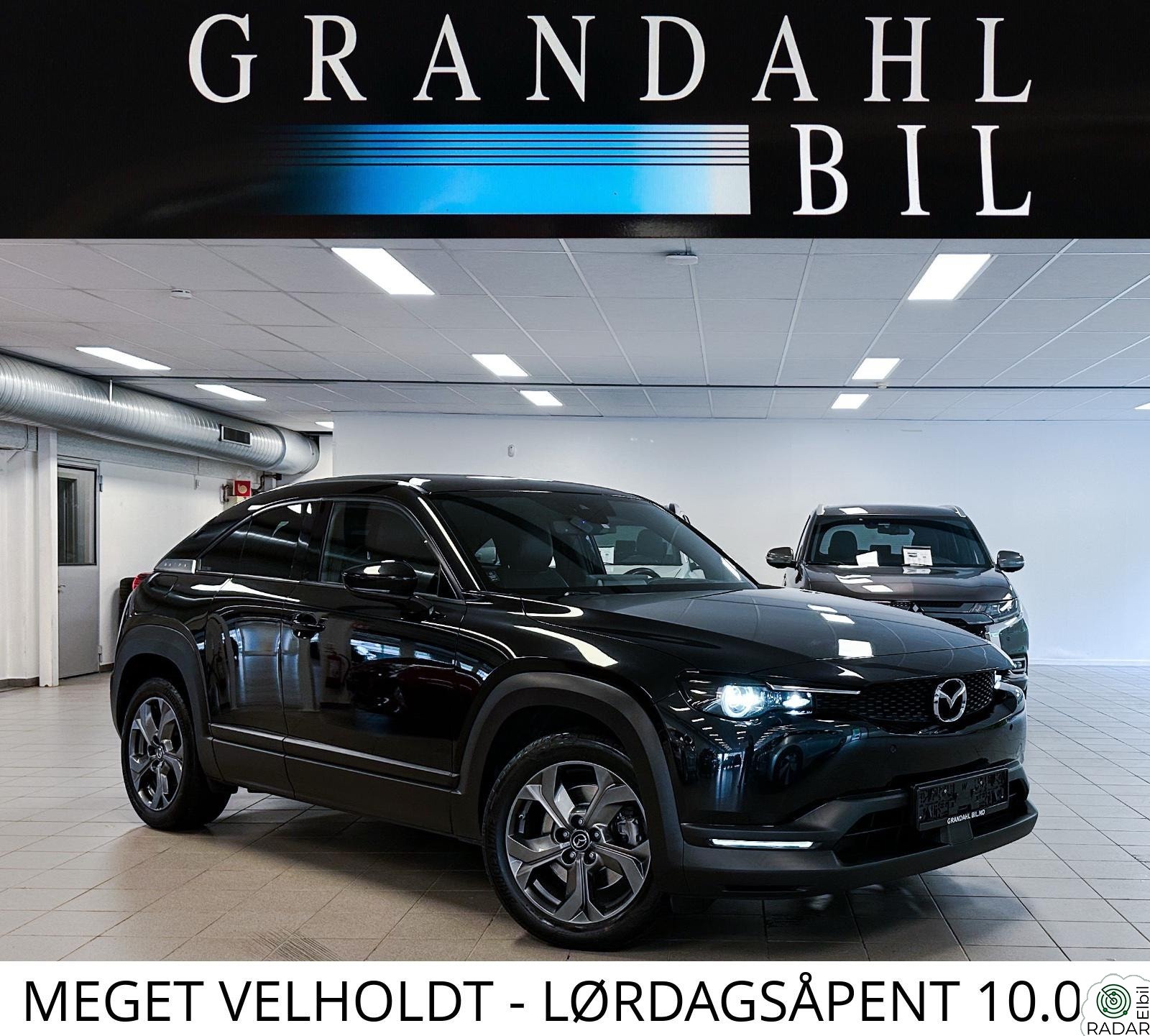 MAZDA MX-30 SKY ACTIVE AUT.GIR HEAD-UP ACC NAVI DAB KAMERA KJØREASS