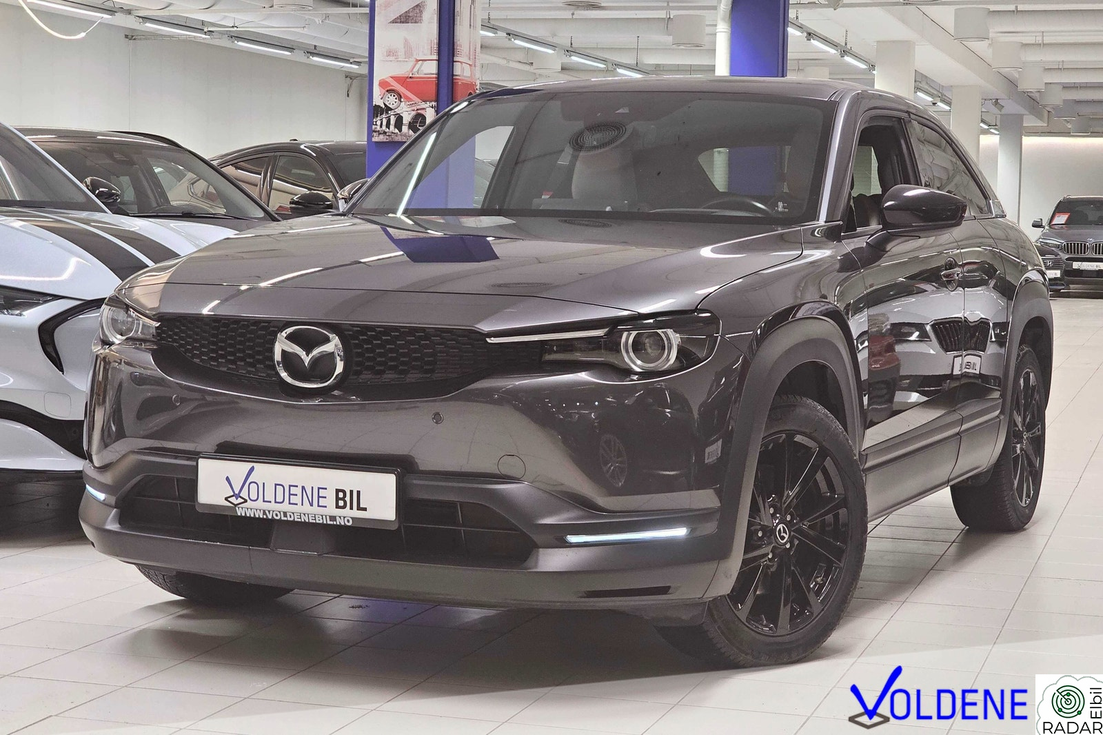 MAZDA MX-30 Exclusive - Varmepumpe - Kamera - ACC - Navigasjon