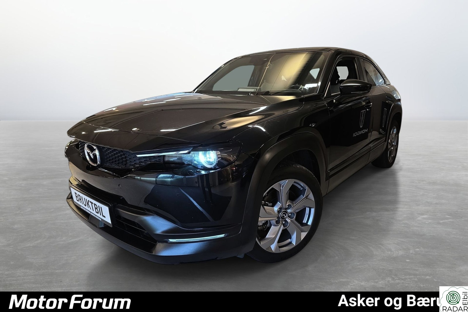 MAZDA MX-30 HUD | KAMERA | ACC | RATT+SETEVARME | NAVI | DAB