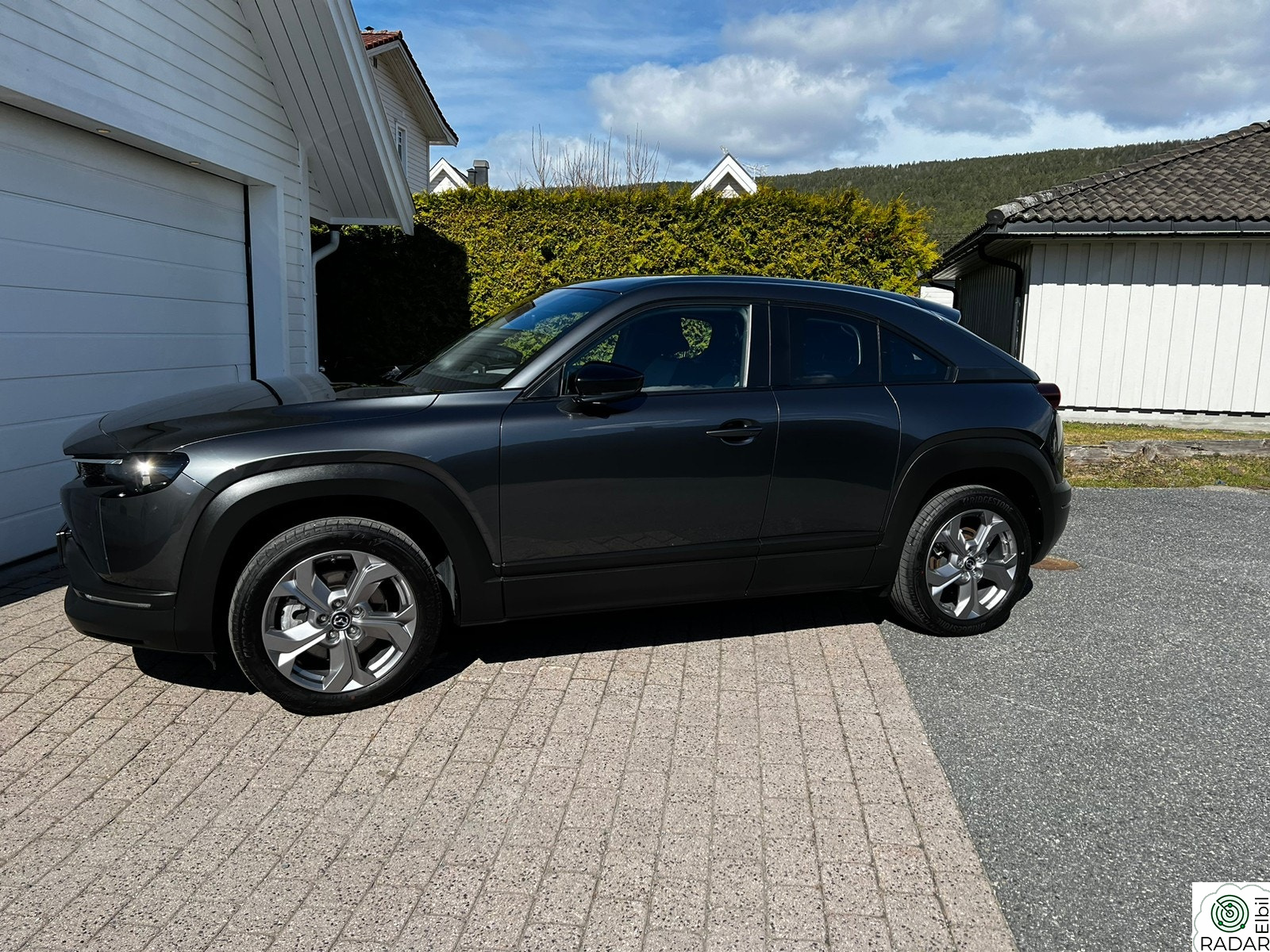 MAZDA MX-30 Sky, head up, Apple CarPlay, keyless, klima, navigasjon