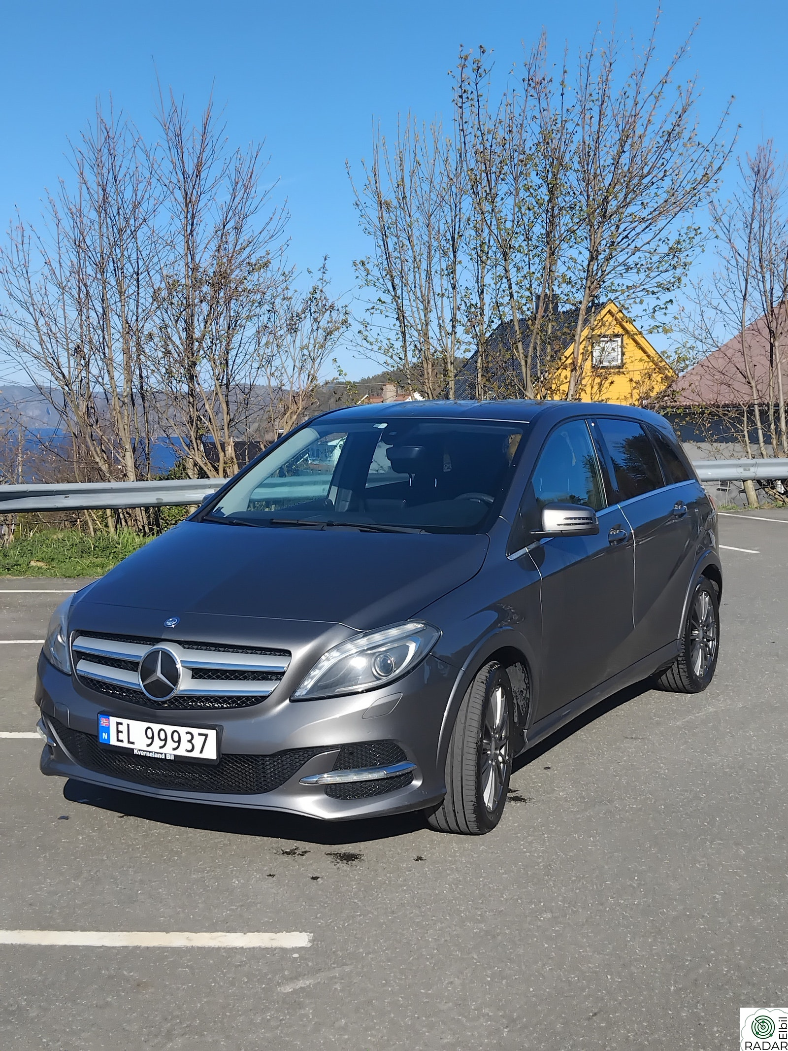 MERCEDES-BENZ B 250 e Electric Drive