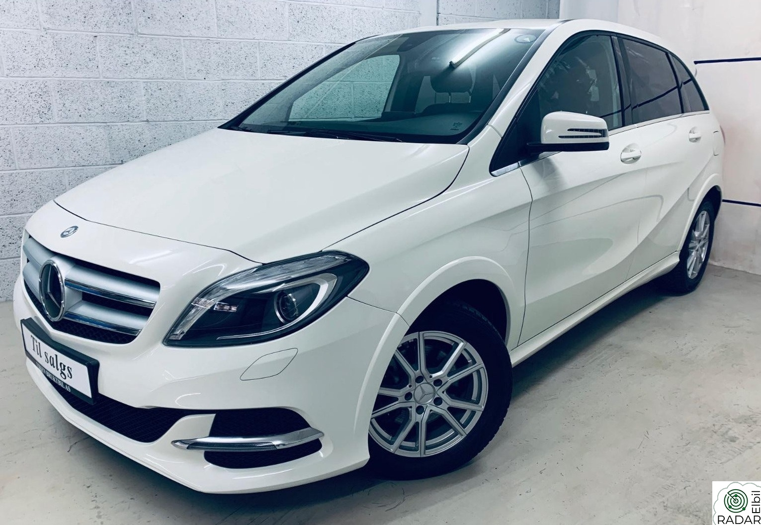 MERCEDES-BENZ B 250 e Electric Drive