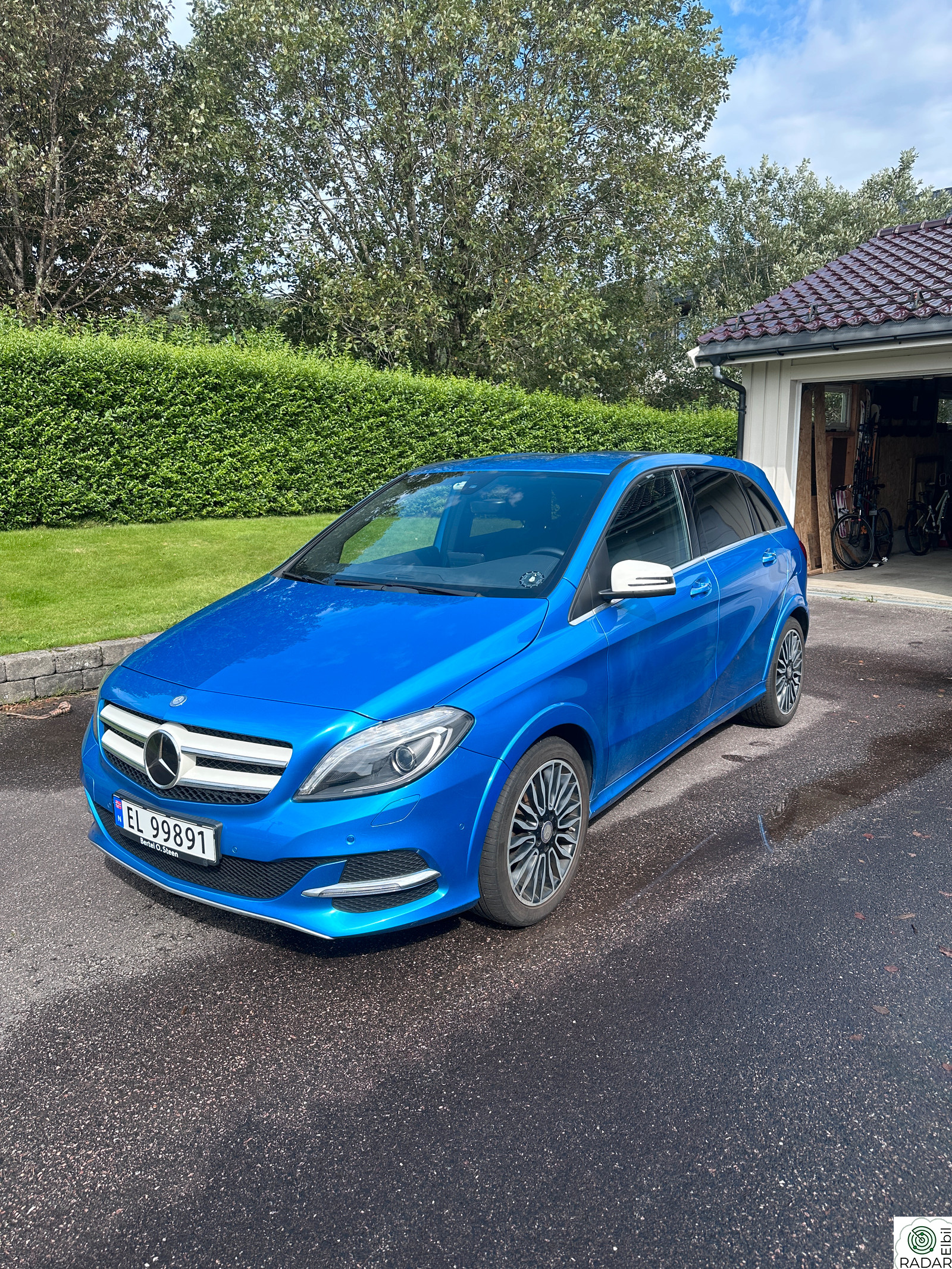 MERCEDES-BENZ B 250 e Electric Drive