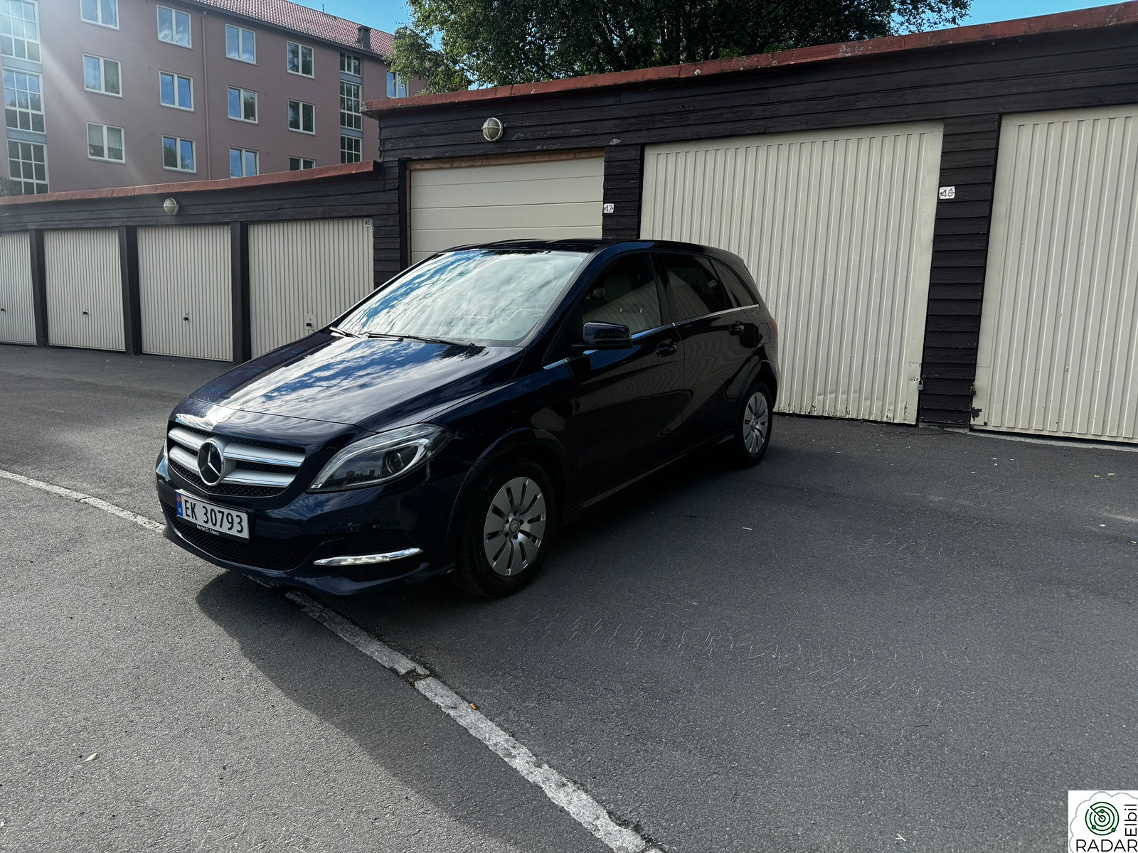 MERCEDES-BENZ B 250 e 250 E