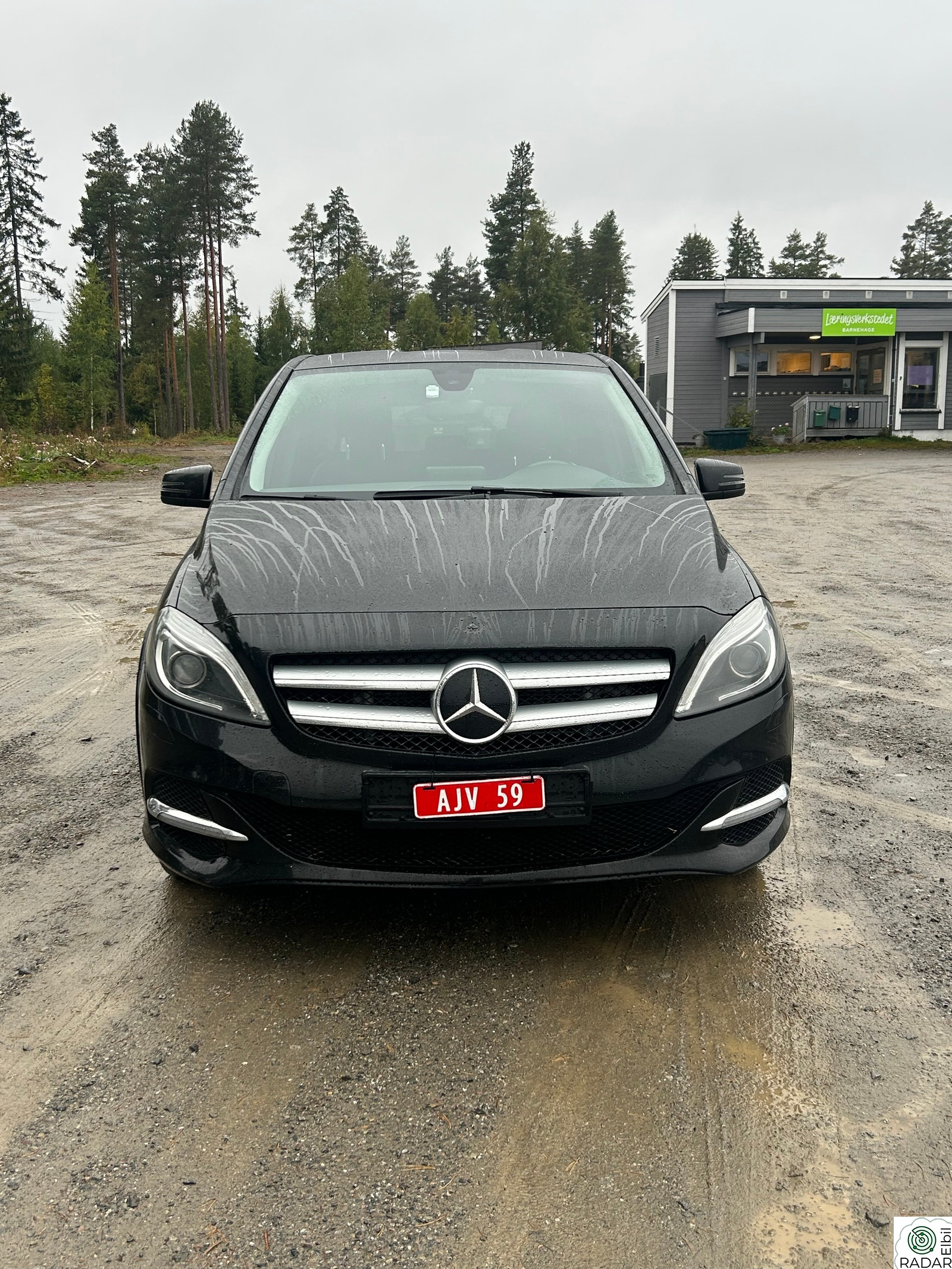MERCEDES-BENZ B 250 e