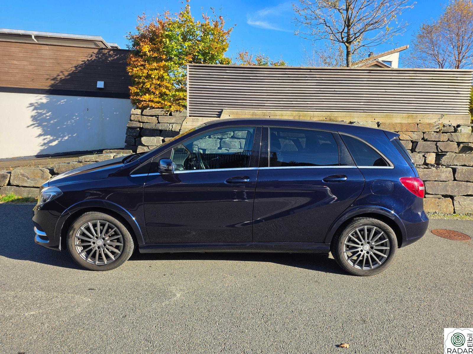 MERCEDES-BENZ B 250 e Long Range