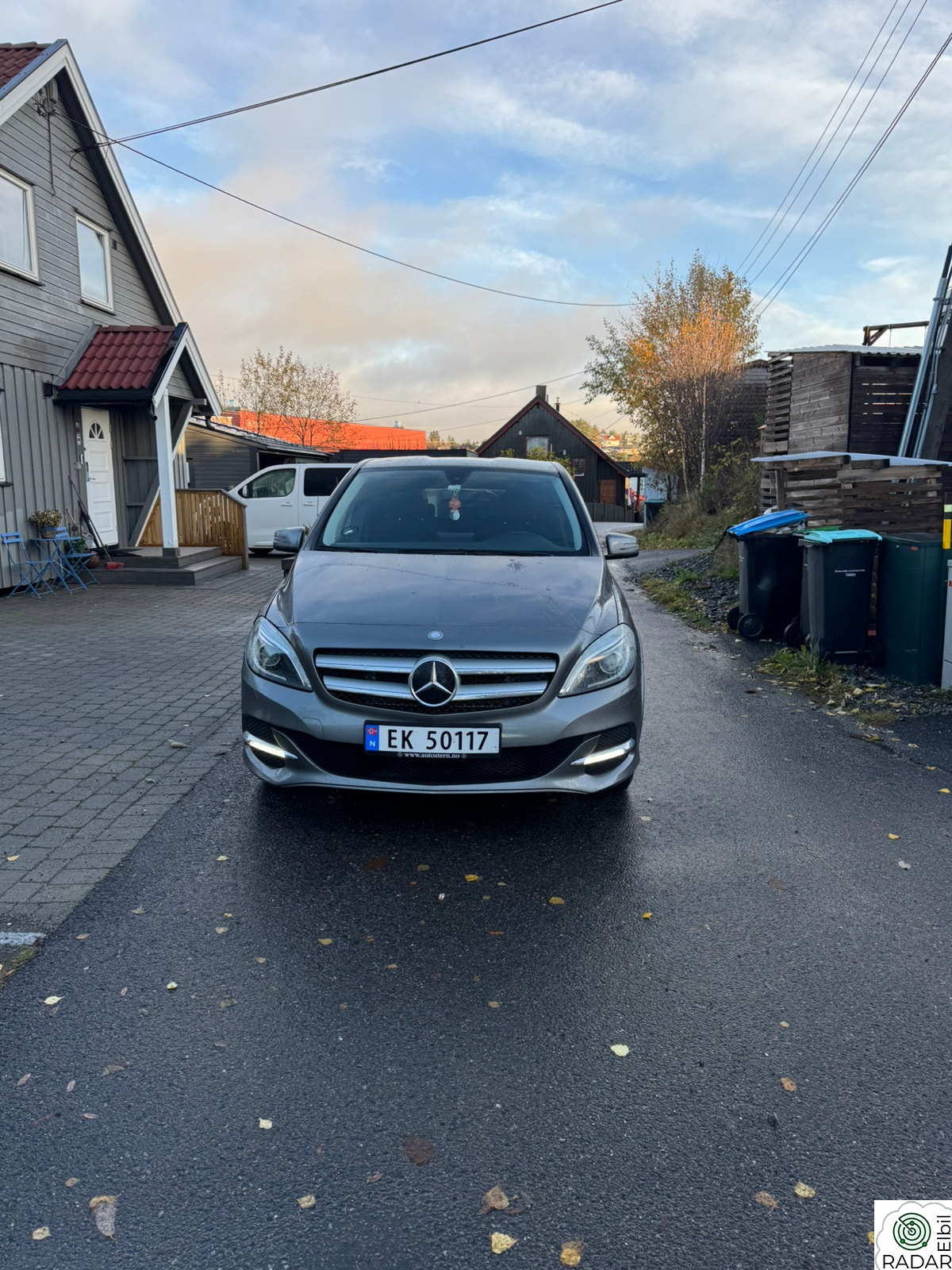 MERCEDES-BENZ B 250 e