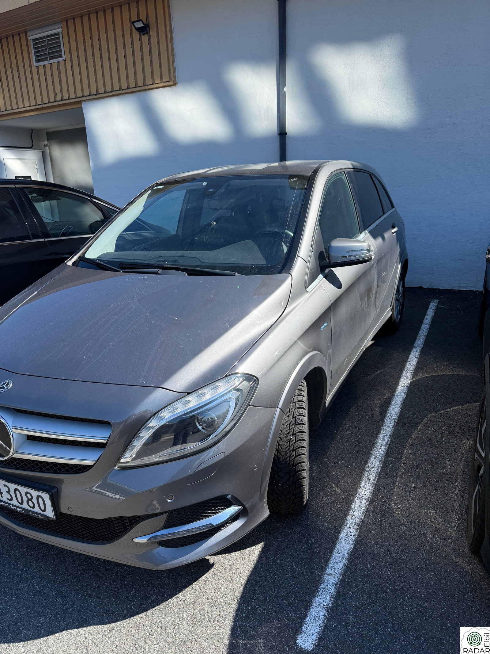 MERCEDES-BENZ B 250 e