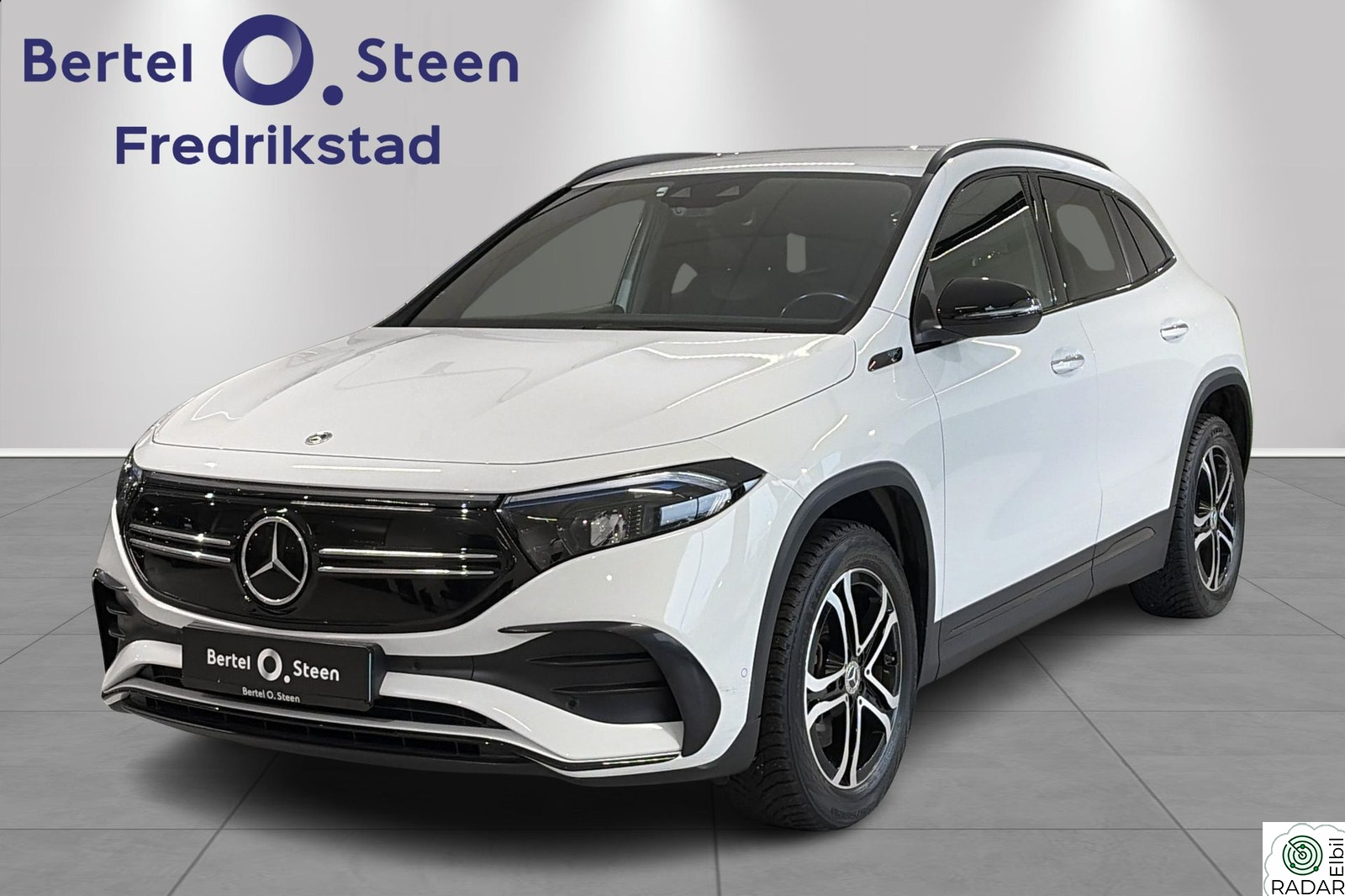 MERCEDES-BENZ EQA 300 4MATIC AMG