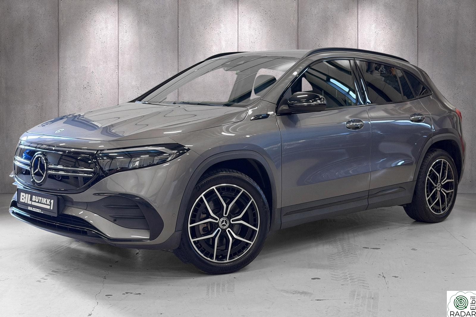 MERCEDES-BENZ EQA 350 4MATIC 4MATIC AMG / H.Feste / ACC / Navi / Skinn ++