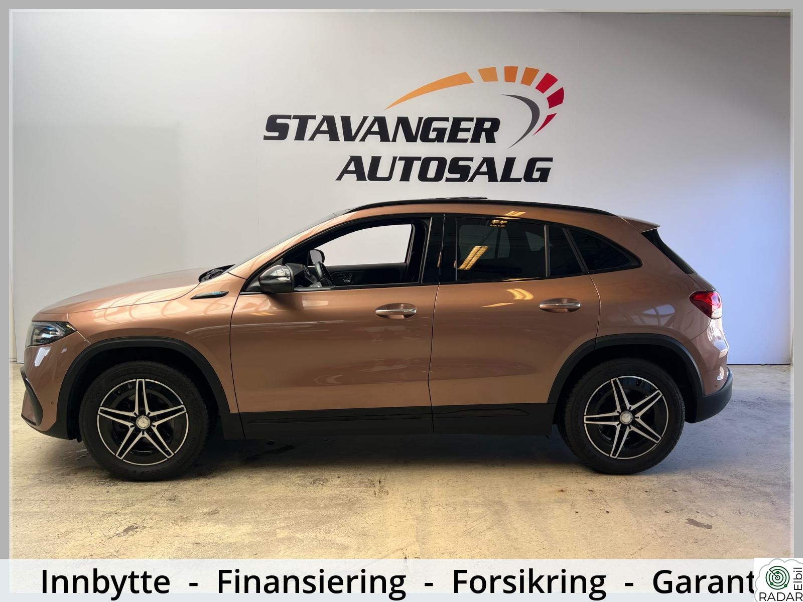 MERCEDES-BENZ EQA 250 AMG-LINE/PANO/NAVI/ACC/360/DAB/H.FESTE/EL.SETER+++
