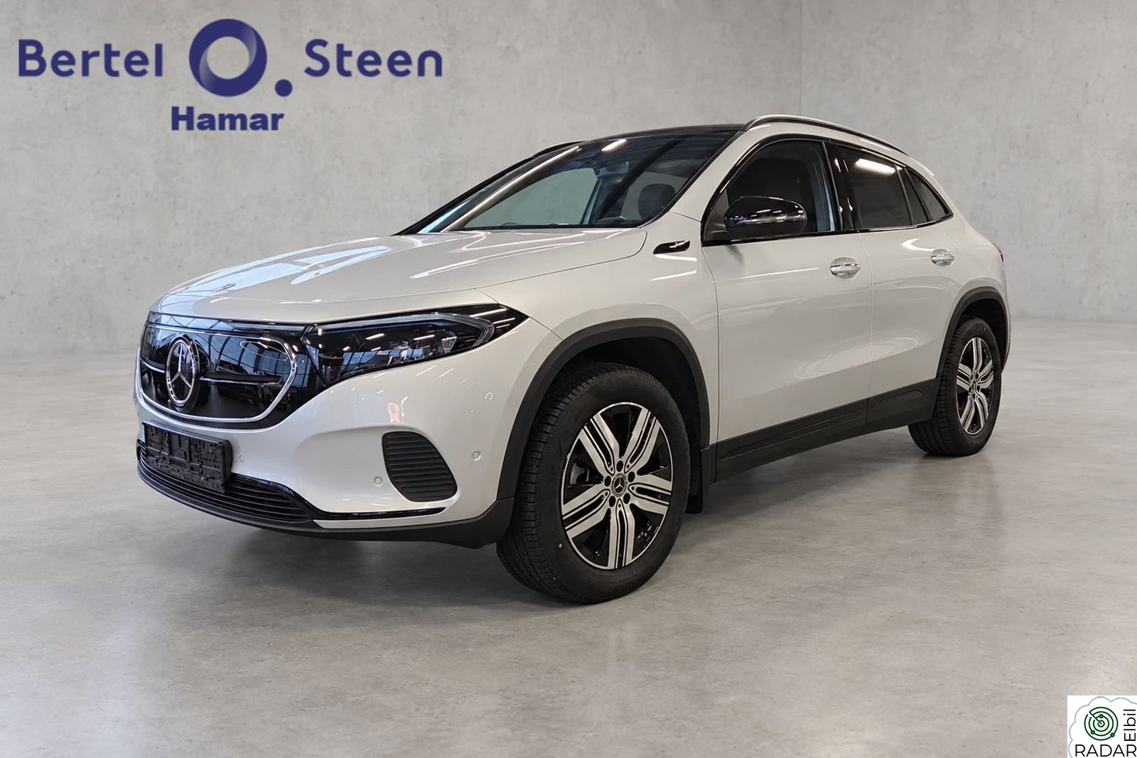 MERCEDES-BENZ EQA 300 4MATIC 4MATIC Advanced Plus | Hengerfeste, Memory ++