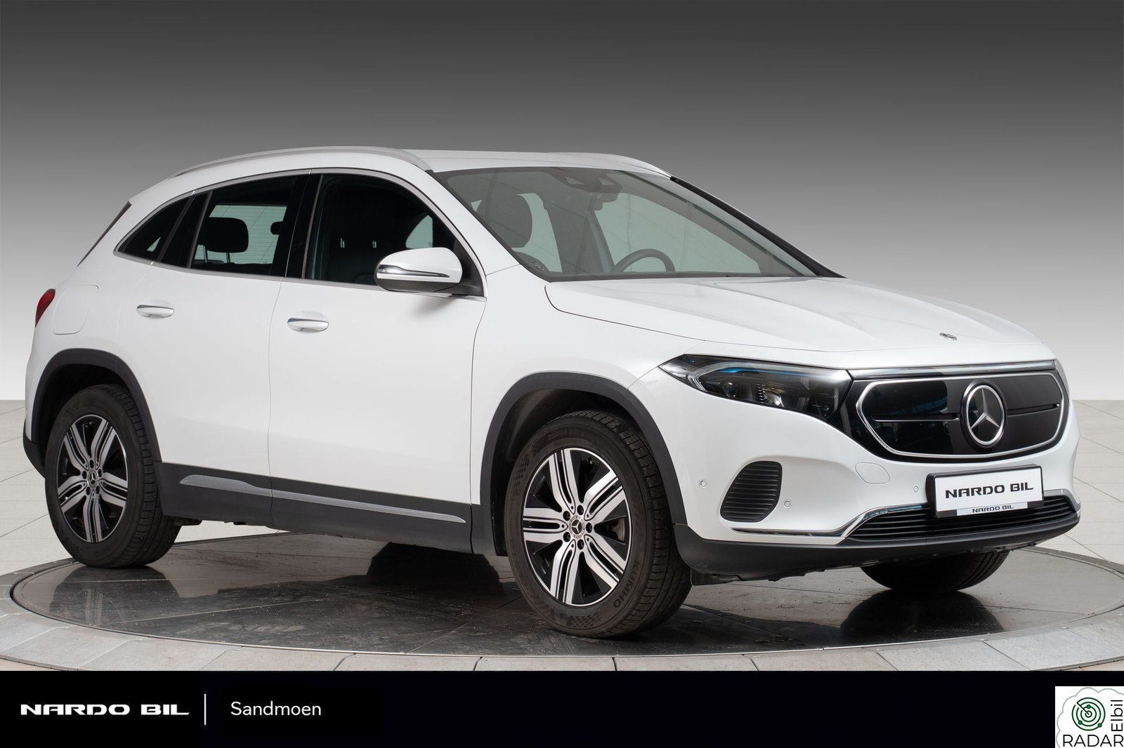 MERCEDES-BENZ EQA 300 4MATIC Progressive Line