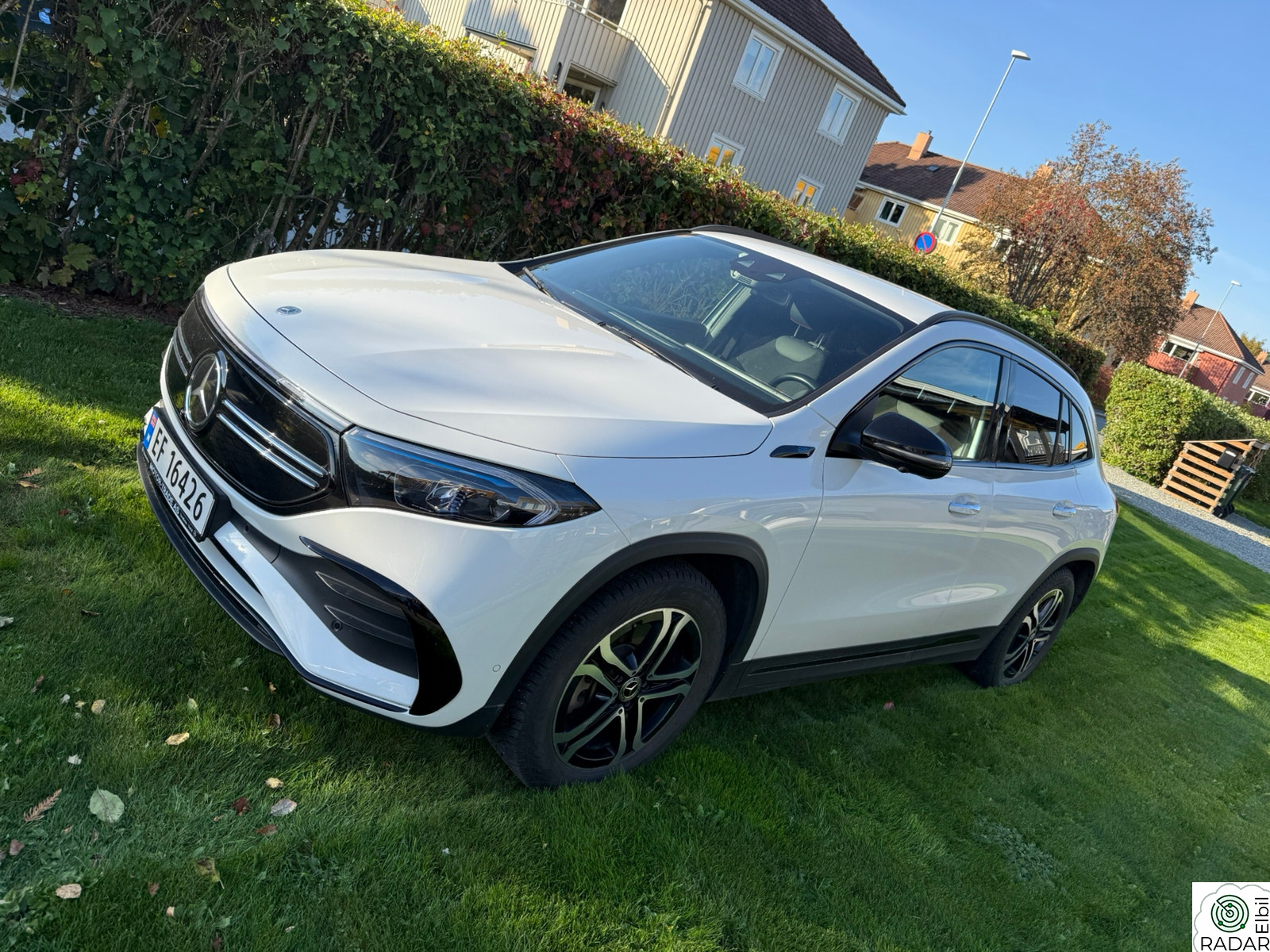 MERCEDES-BENZ EQA 300 4MATIC 300 4MATIC AMG Edition /Krok/Nattpakke
