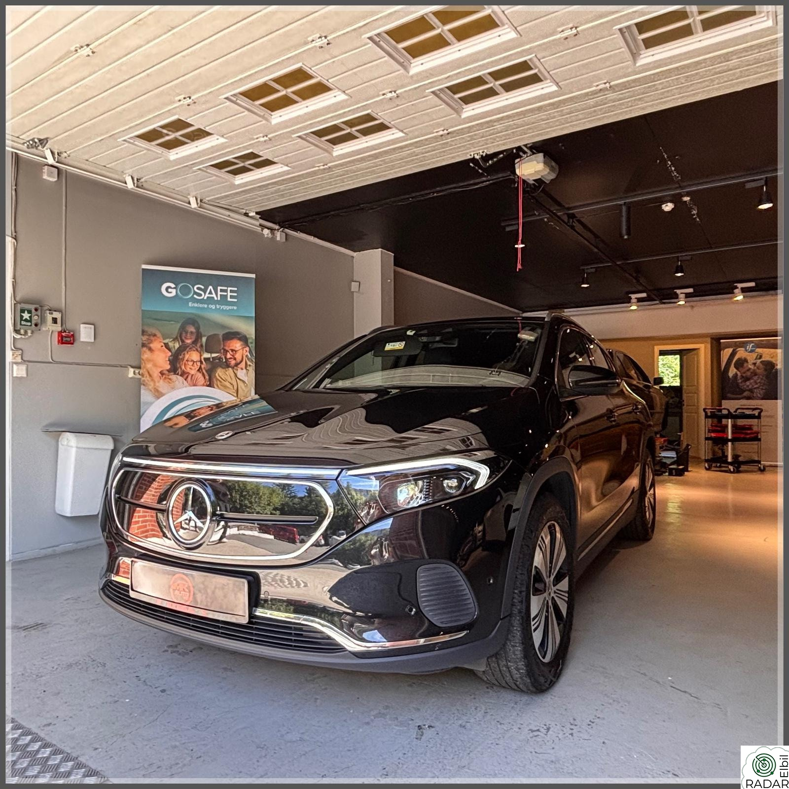 MERCEDES-BENZ EQA 300 4MATIC Mercedes EQA300 4MATIC 23 mod/Komp_Service/Topp_utstyrt