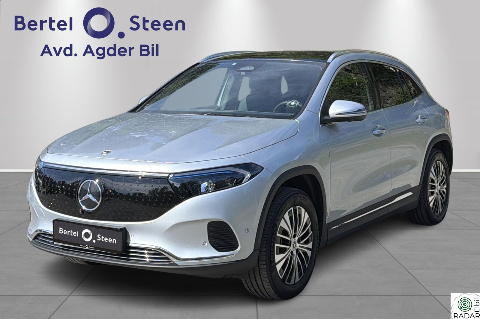 MERCEDES-BENZ EQA 300 4MATIC 4MATIC | PANORAMA | MEMORY | HENGERFESTE | 360KAMERA
