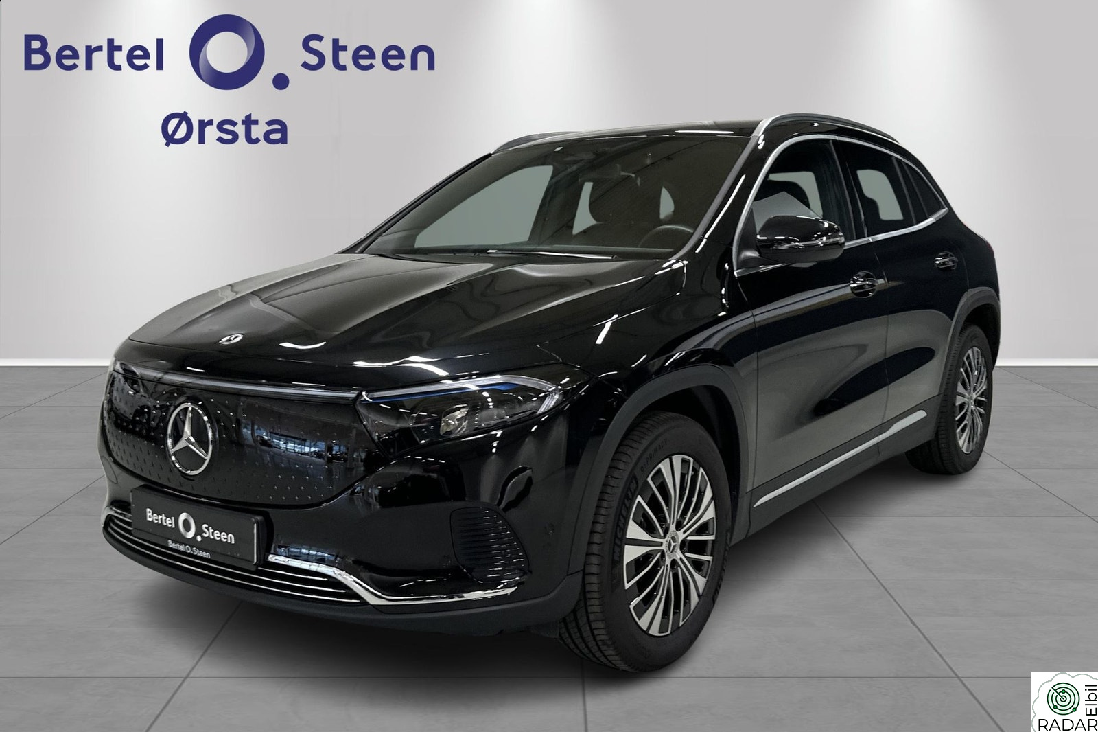 MERCEDES-BENZ EQA 300 4MATIC Special Edition Plus