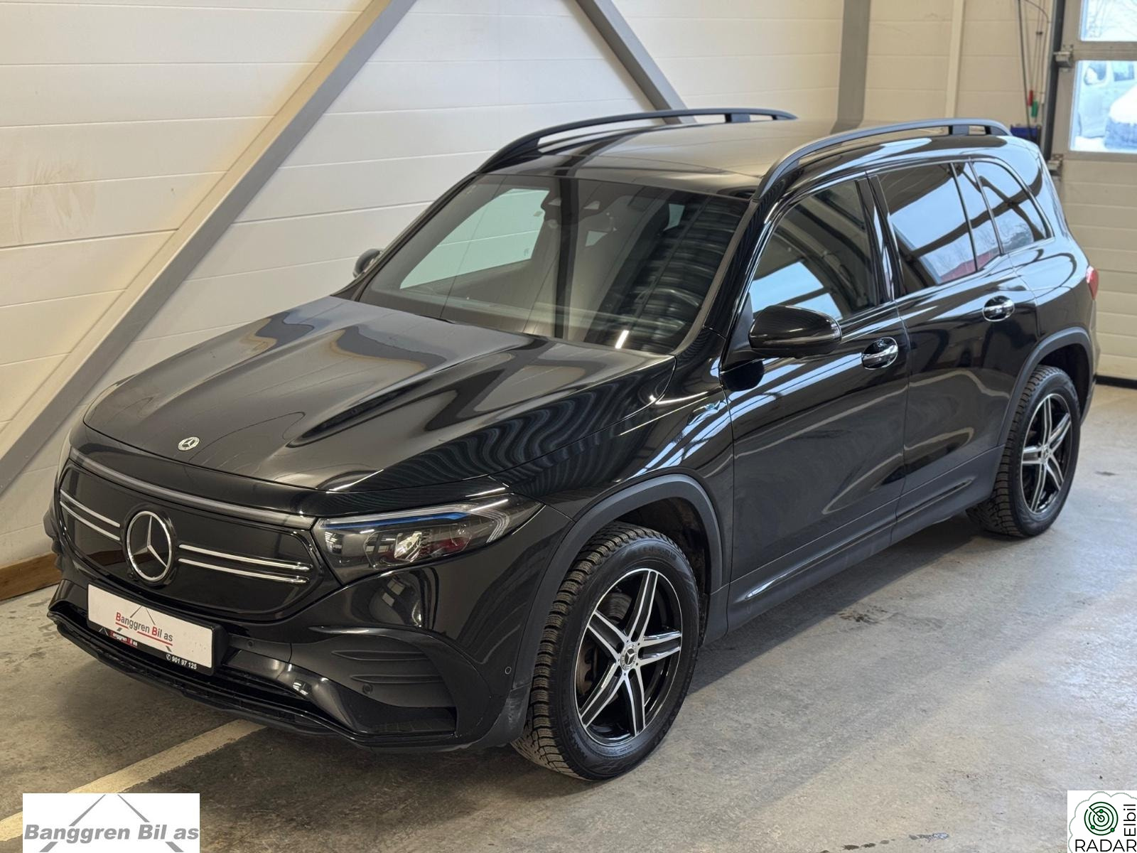 MERCEDES-BENZ EQB 350 4MATIC 350 4MATIC En eier Masse utstyr 407km 7-Seter Panorama