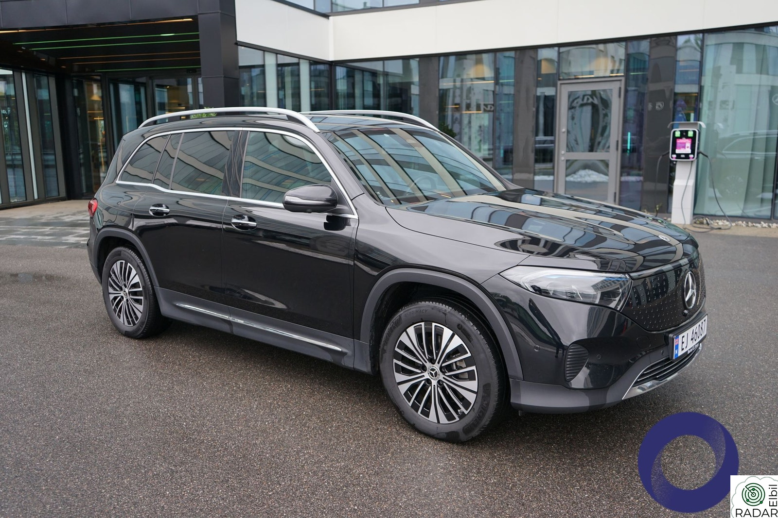 MERCEDES-BENZ EQB 250+ Mye utstyr / god rekkevidde