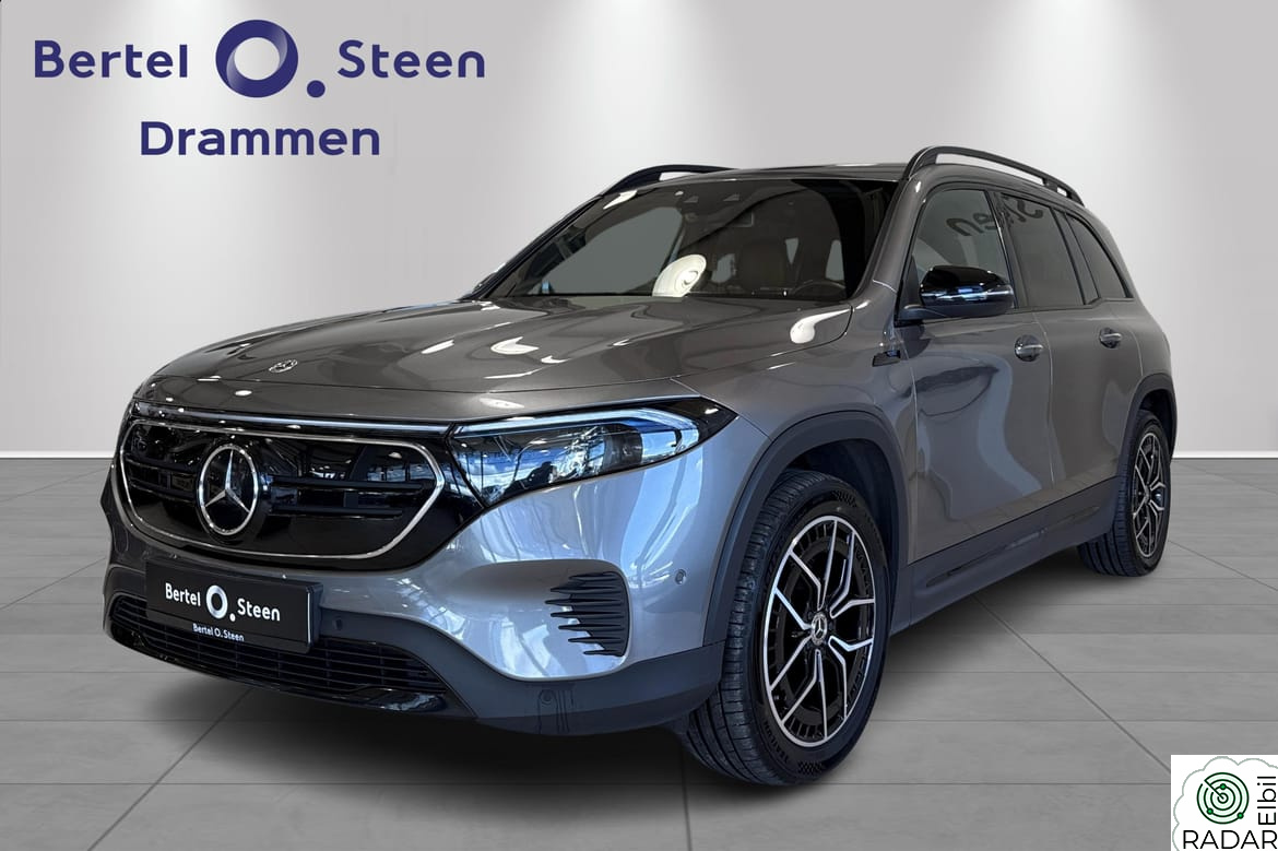 MERCEDES-BENZ EQB 300 4MATIC Distronic, Memory, Carplay
