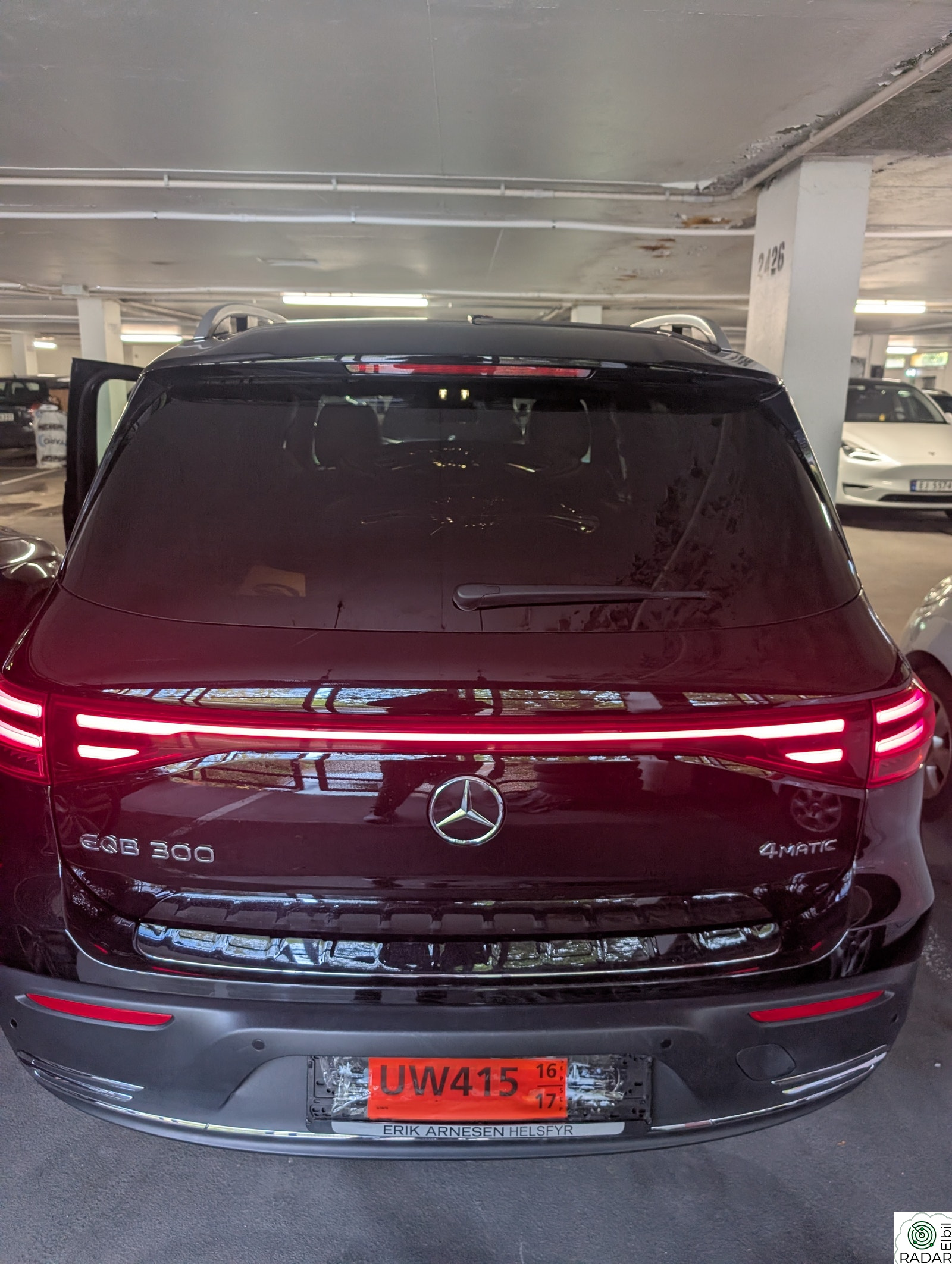 MERCEDES-BENZ EQB 300 4MATIC