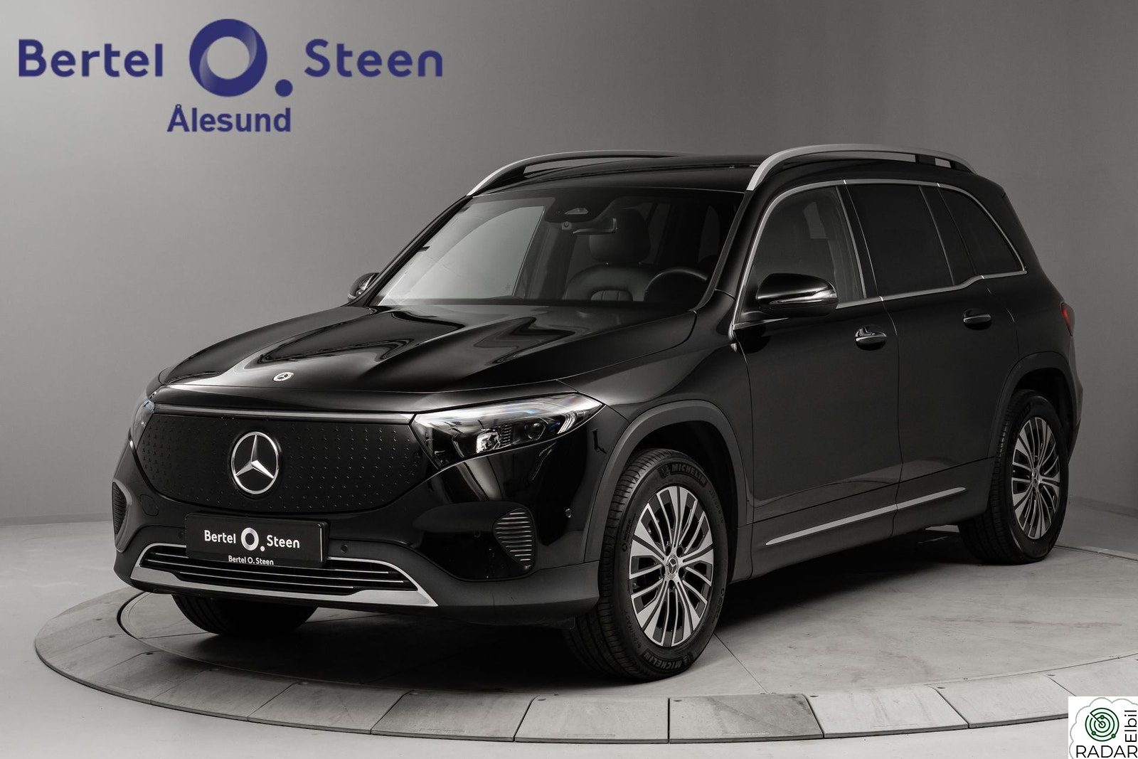 MERCEDES-BENZ EQB 300 4MATIC 4 MATIC | Memory | Varme i ratt | Hengerfeste
