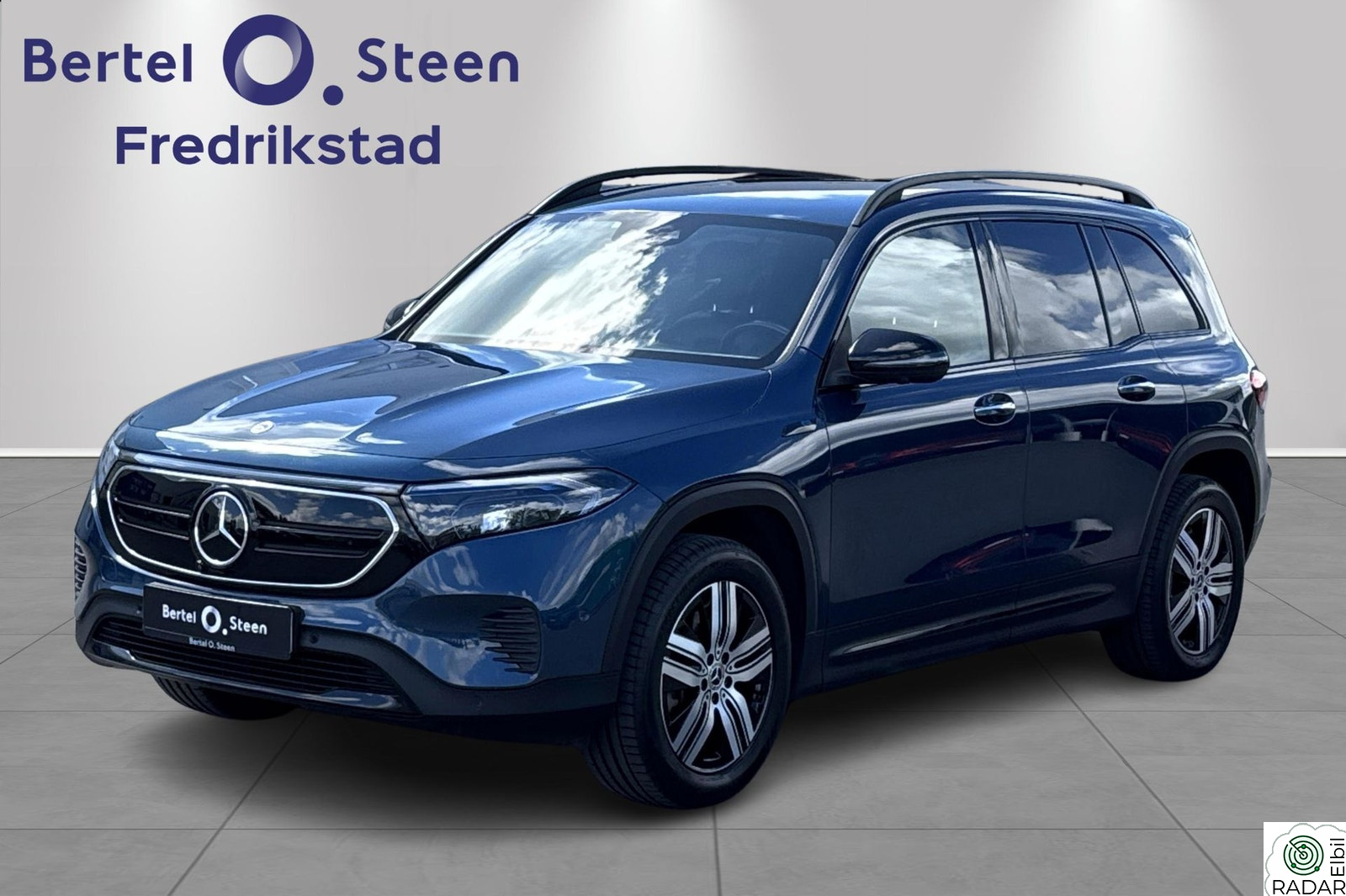 MERCEDES-BENZ EQB 350 4MATIC Progressive, delskinn, 7-seter, carplay, LED