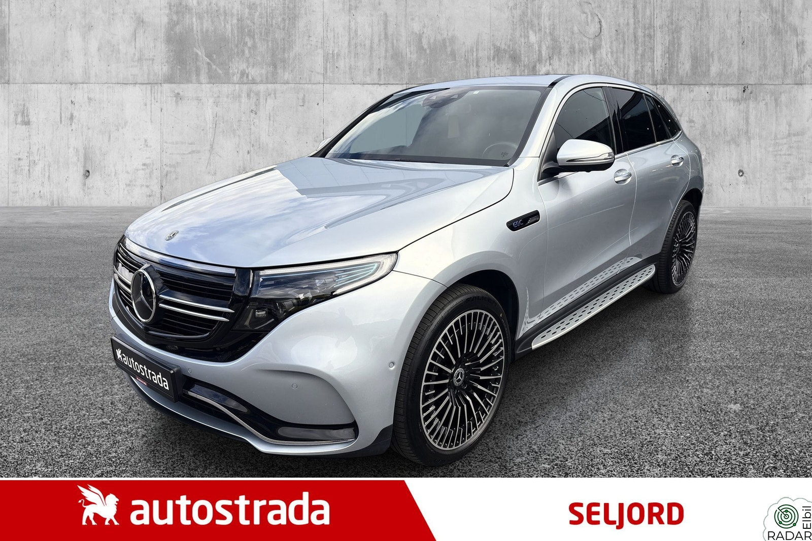MERCEDES-BENZ EQC 400 4MATIC Amg line//Premium Pluss//