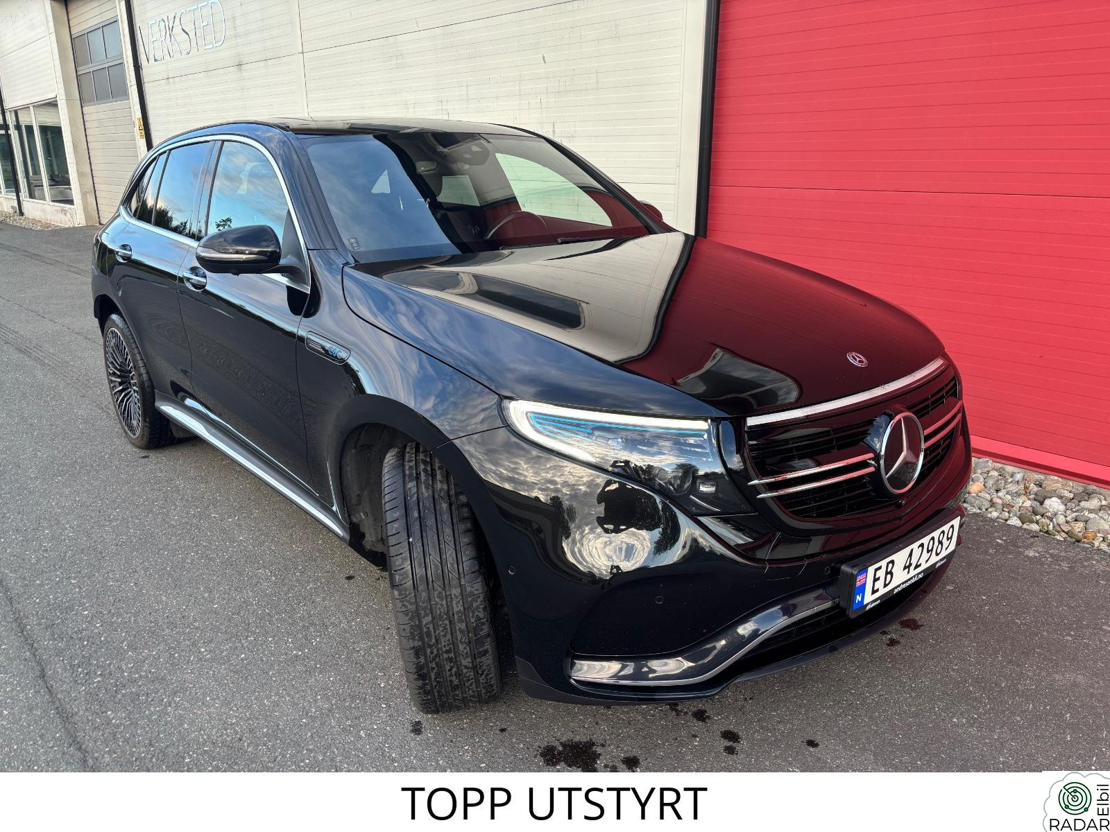MERCEDES-BENZ EQC 400 4MATIC 4M-AMG - 21" - SKINN - SOLTAK - HEAD UP - KEYLESS - 360