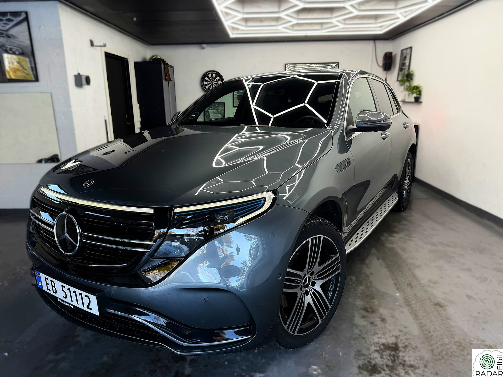 MERCEDES-BENZ EQC 400 4MATIC 400 4Matic AMG m/Burmeister/HeadUp/Krok/LAV KM++
