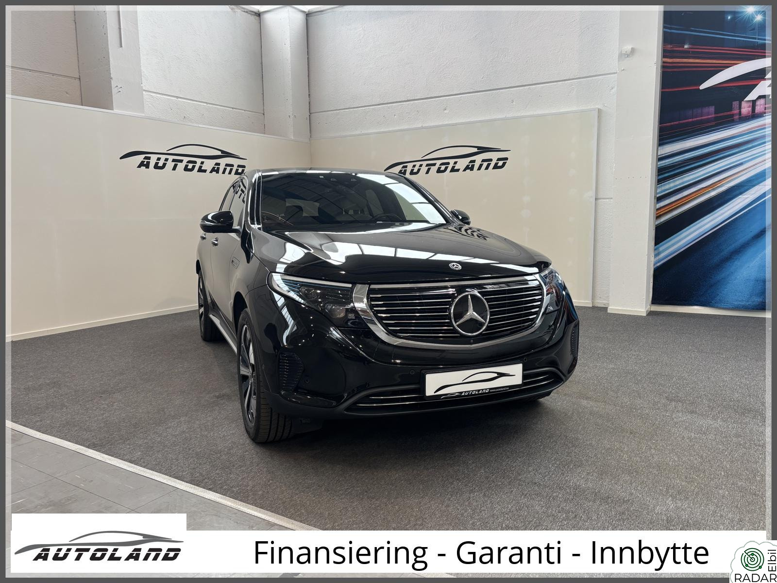 MERCEDES-BENZ EQC 400 4MATIC 4Matic AMG-Line Krok ACC Carplay 1 eier