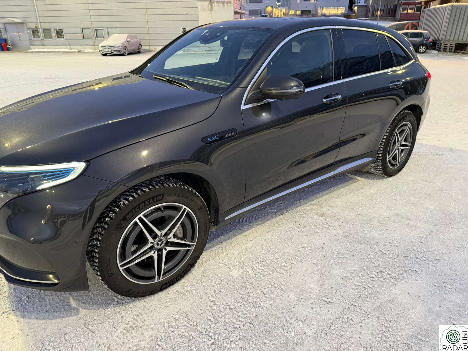 MERCEDES-BENZ EQC 400 4MATIC 400 4MATIC AMGx2 HUD MASASJE BURMESTER KJØLING MEMORY