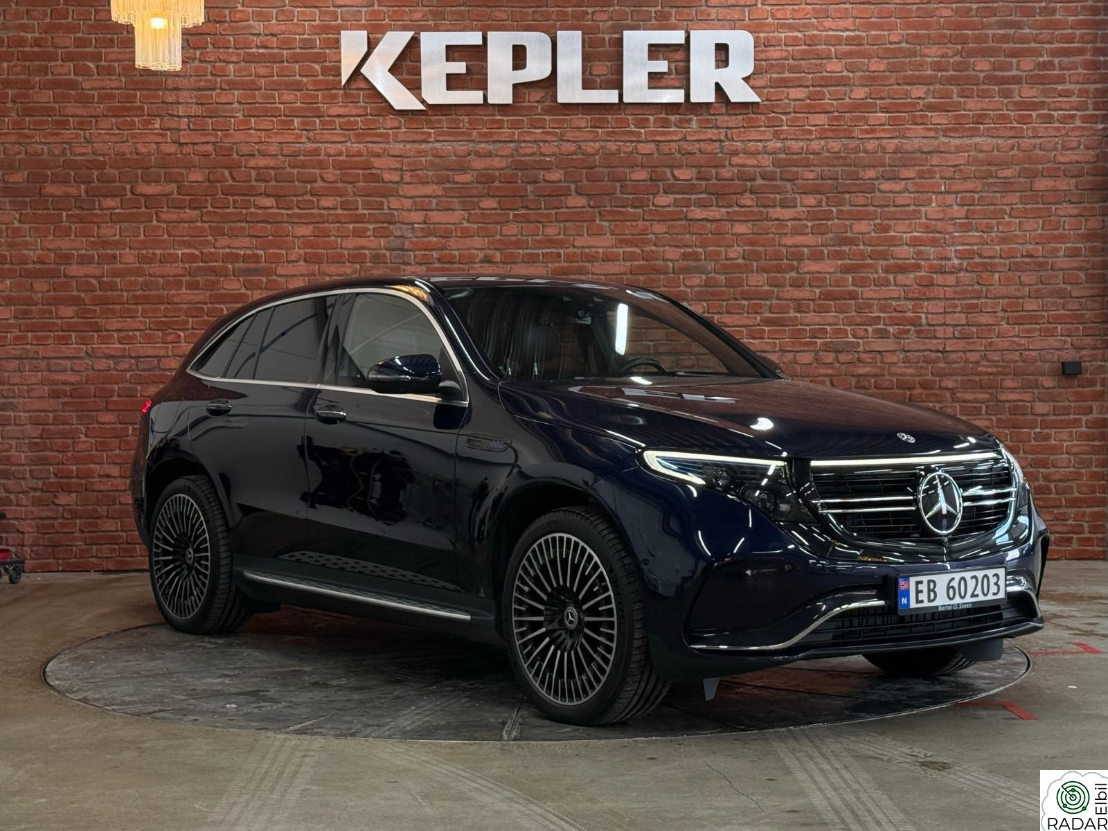 MERCEDES-BENZ EQC 400 4MATIC 400 4MATIC, AMG, Burmeister, massasje, HUD, HF ++