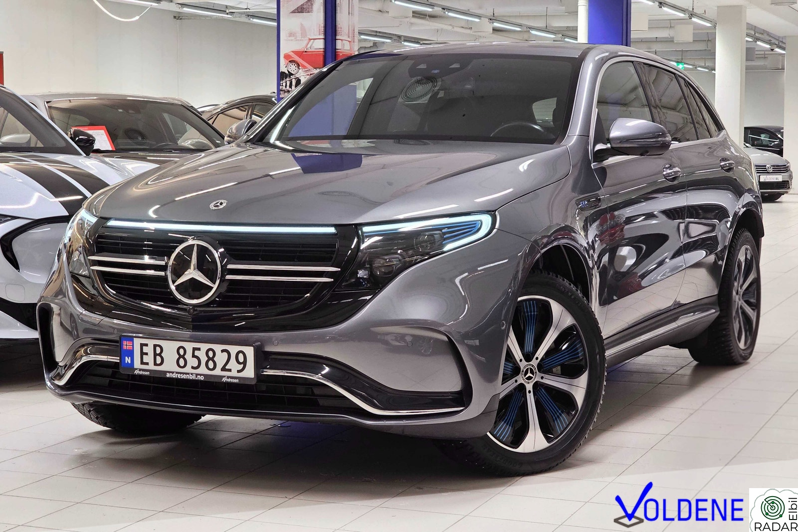 MERCEDES-BENZ EQC 400 4MATIC 1 eier - Norsk - AMG - Krok - ACC - 360 - Matrix