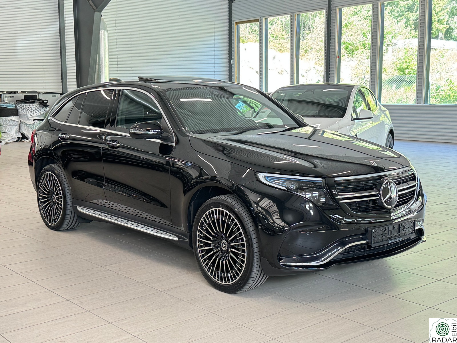 MERCEDES-BENZ EQC 400 4MATIC 400 4MATIC AMG Premium,Burmester,Skinn,Krok,Soltak,21"