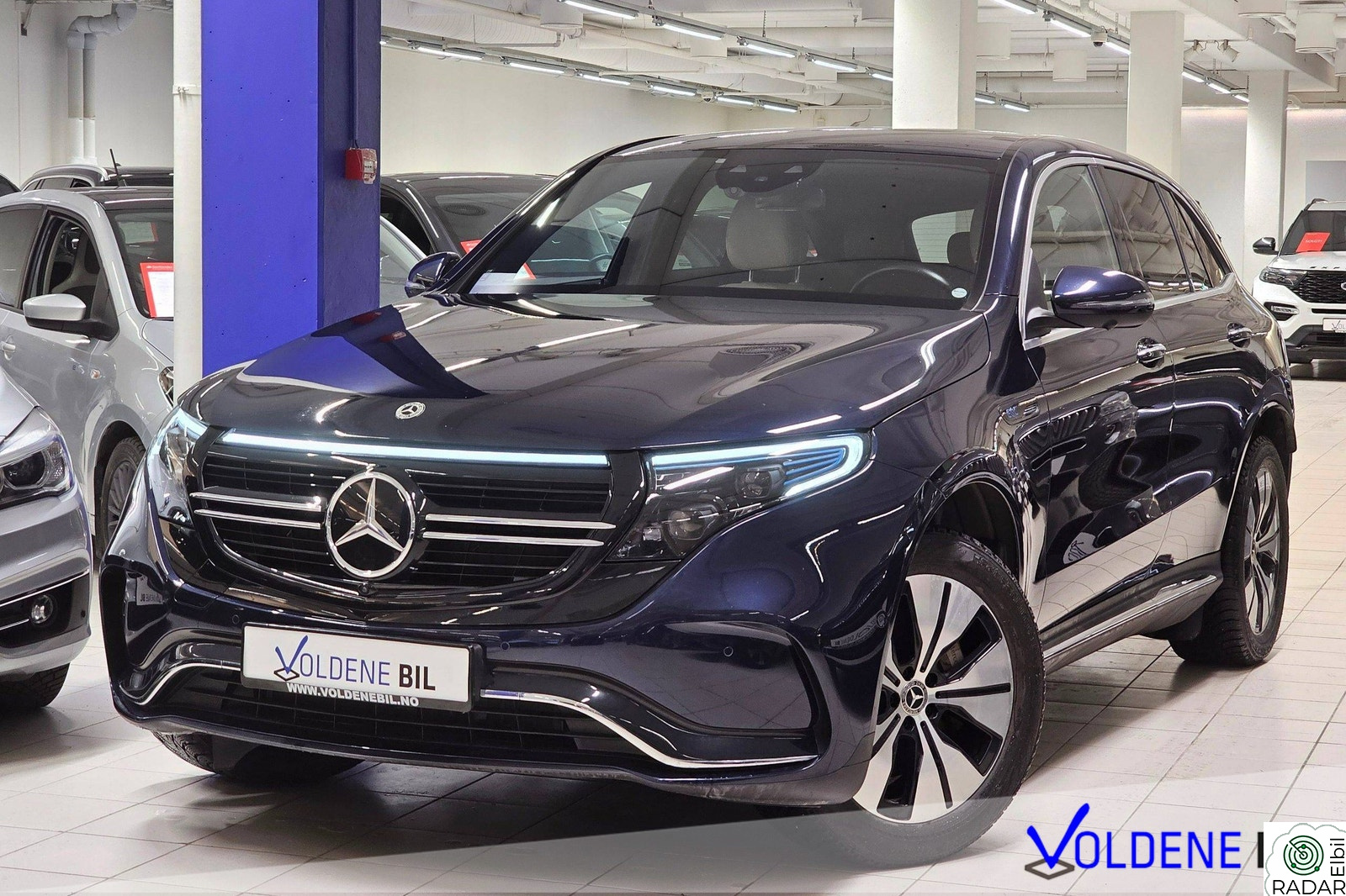 MERCEDES-BENZ EQC 400 4MATIC 1 Eier - AMG - Massasje - Krok - ACC - Matrix - FSH