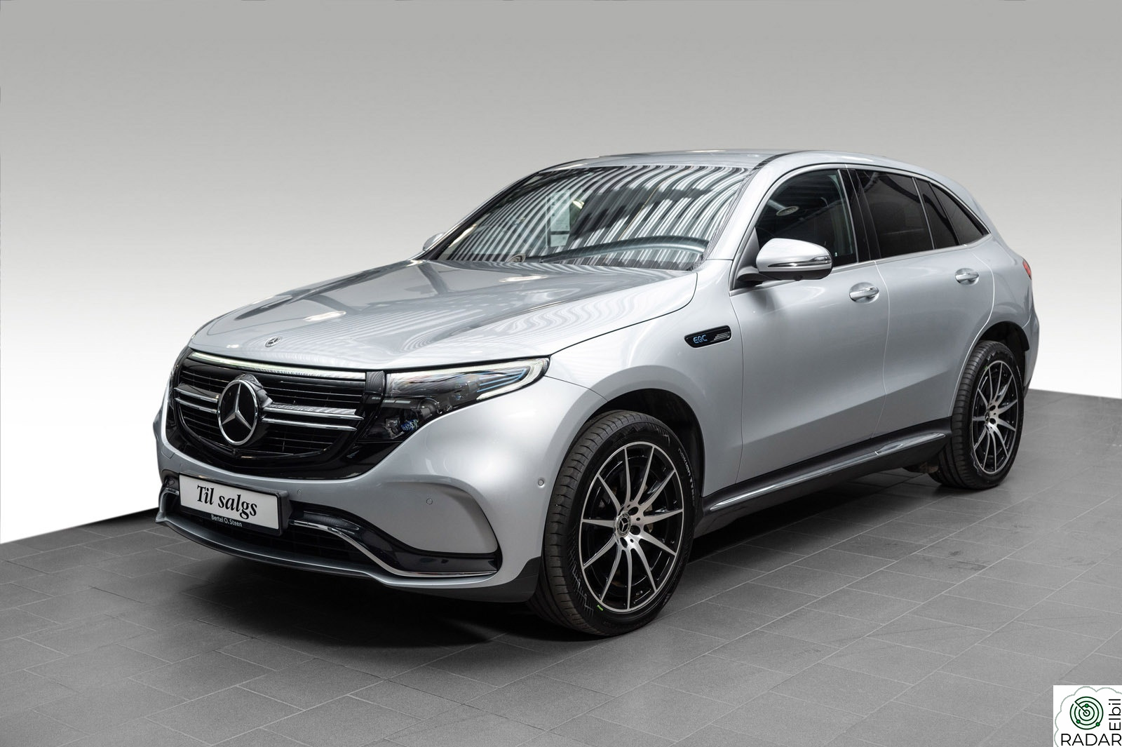 MERCEDES-BENZ EQC 400 4MATIC 400 4MATIC AMG Edition Hengerfeste