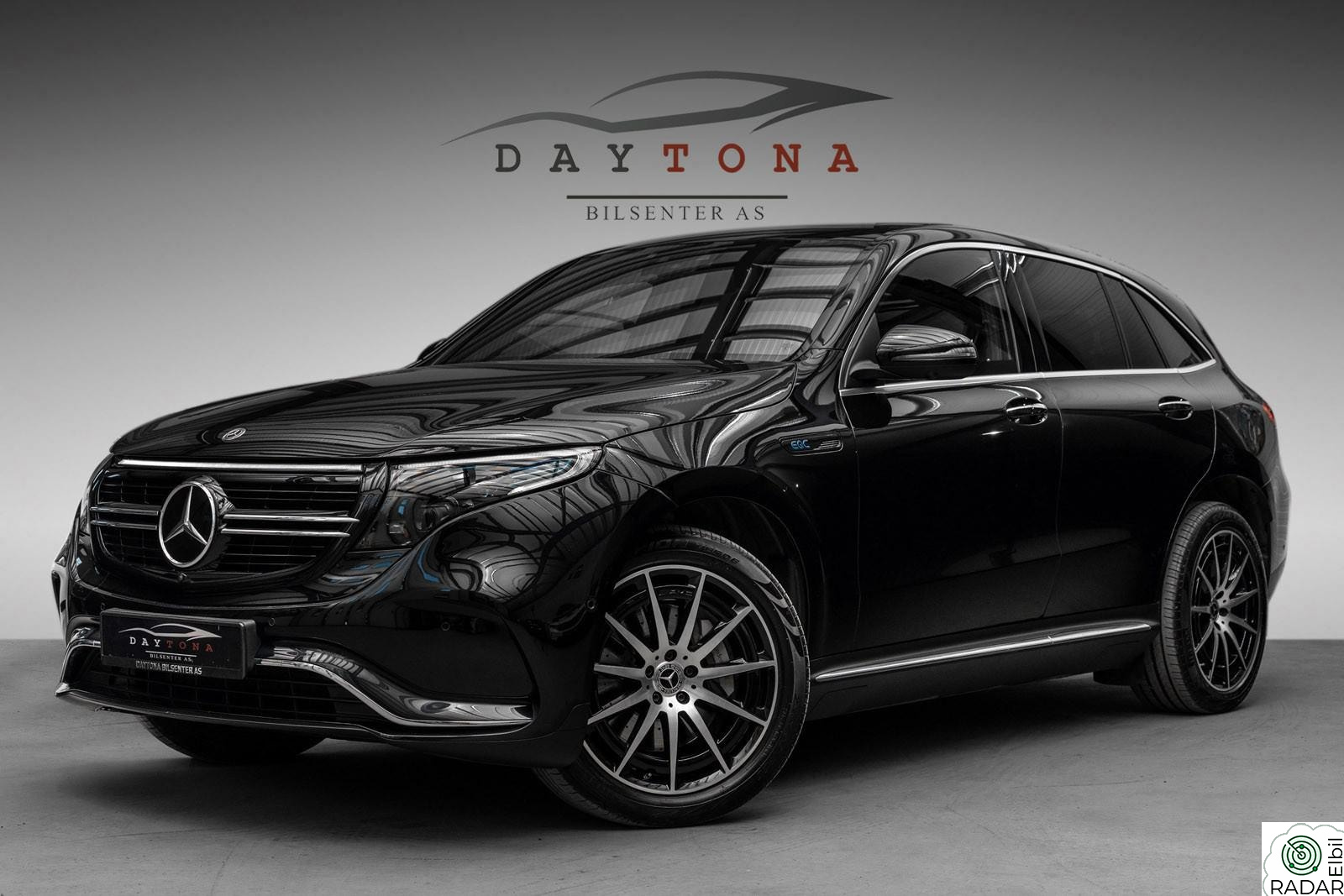 MERCEDES-BENZ EQC 400 4MATIC 400 4MATIC 2xAMG/ 360.Kamera/ Soltak/ Distronic/ Krok