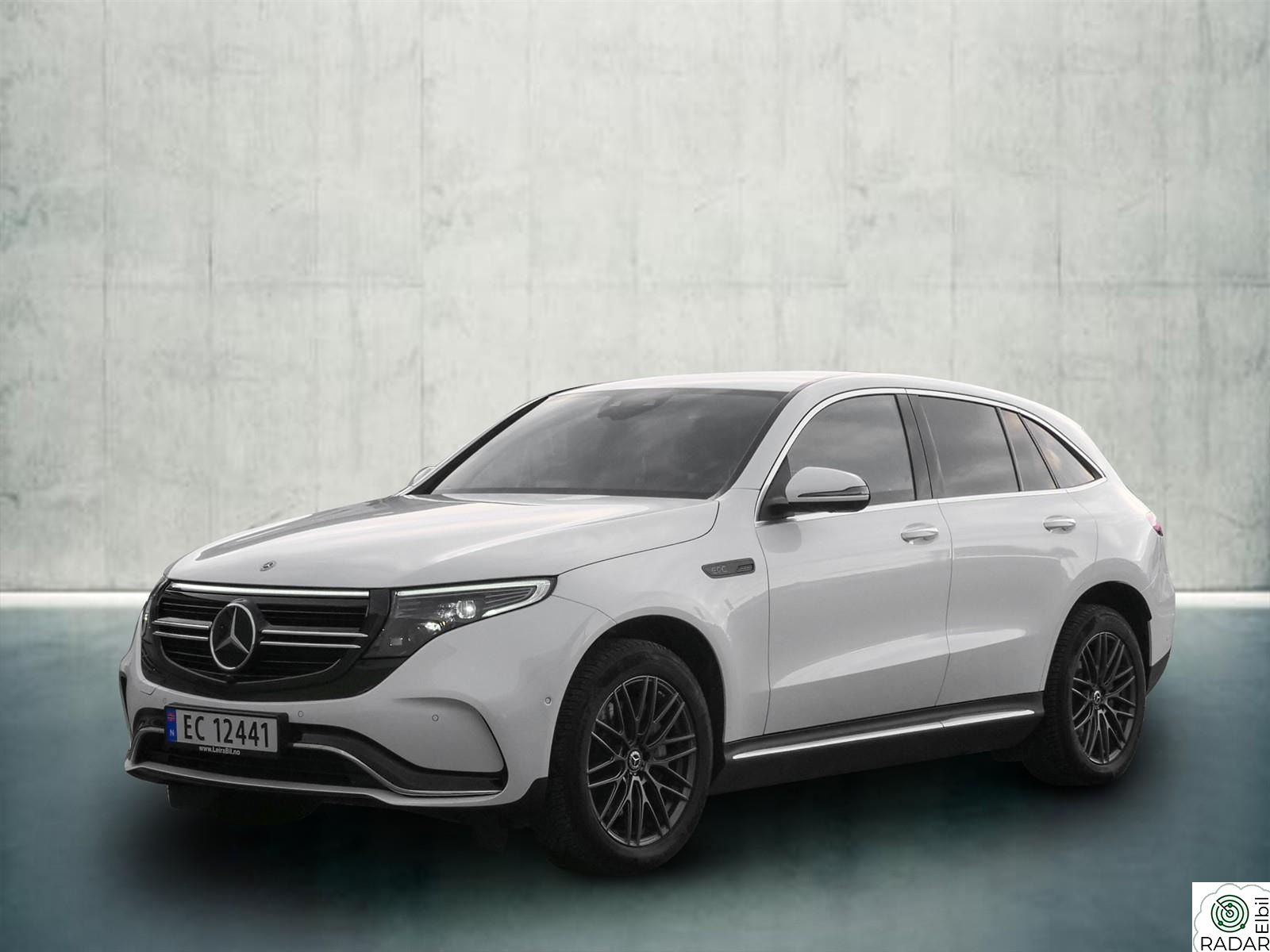 MERCEDES-BENZ EQC 400 4MATIC 400 4MATIC AMGx2/Lav KM/360 kamera/El.Krok/Keyless