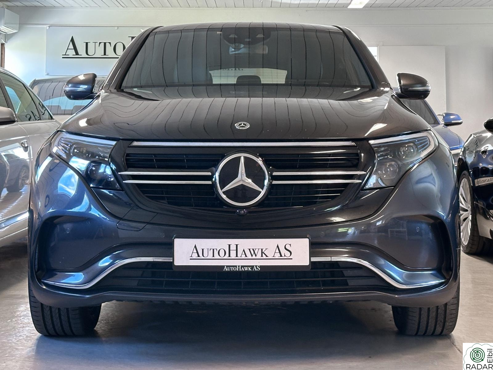 MERCEDES-BENZ EQC 400 4MATIC -417WLTP AMG Edition/Navi/360Cam/ACC/Keyless/Krok/1Eier