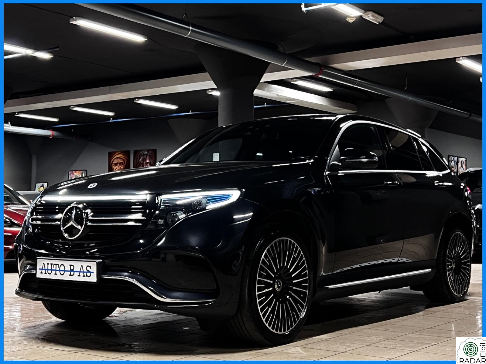 MERCEDES-BENZ EQC 400 4MATIC 1-eier/4MATIC/2xAMG/Burmester/Takluke/Distr+/HUD/360Kam